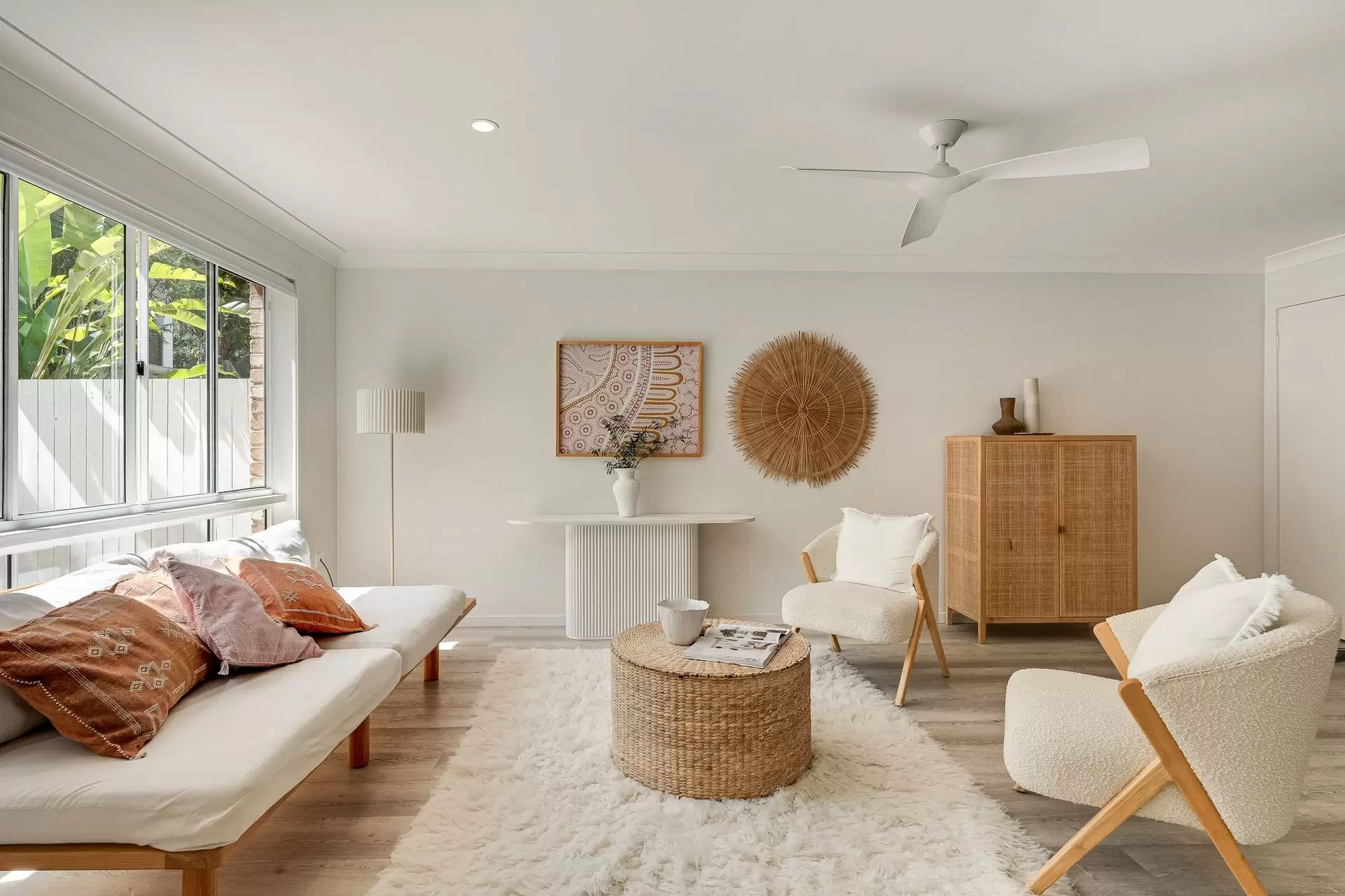 3/49 Belongil Crescent, Byron Bay Sold by Byron Bay Sotheby's International Realty - image 1