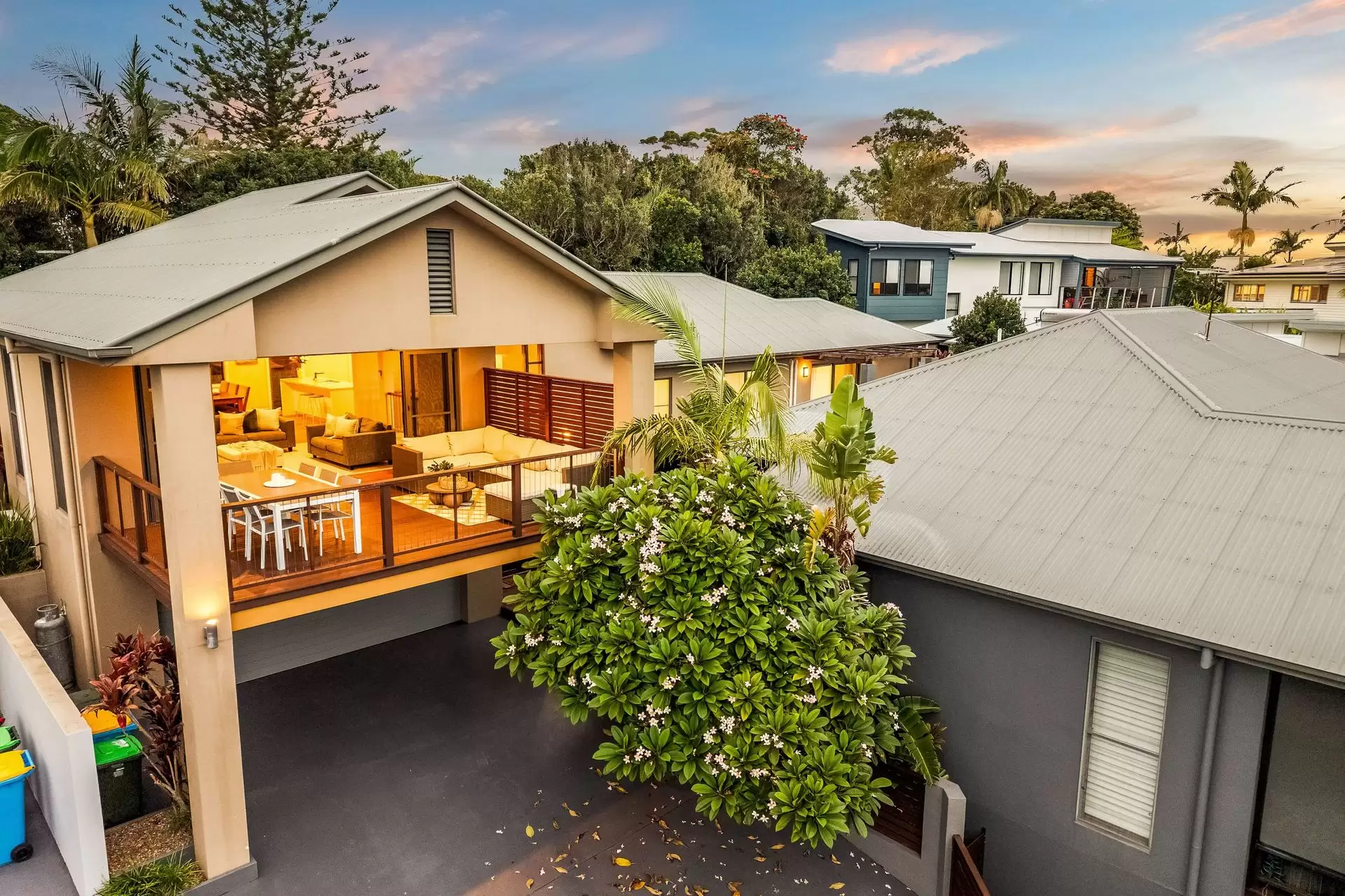 2/10 Warrawee Drive, Lennox Head Sold by Byron Bay Sotheby's International Realty - image 1