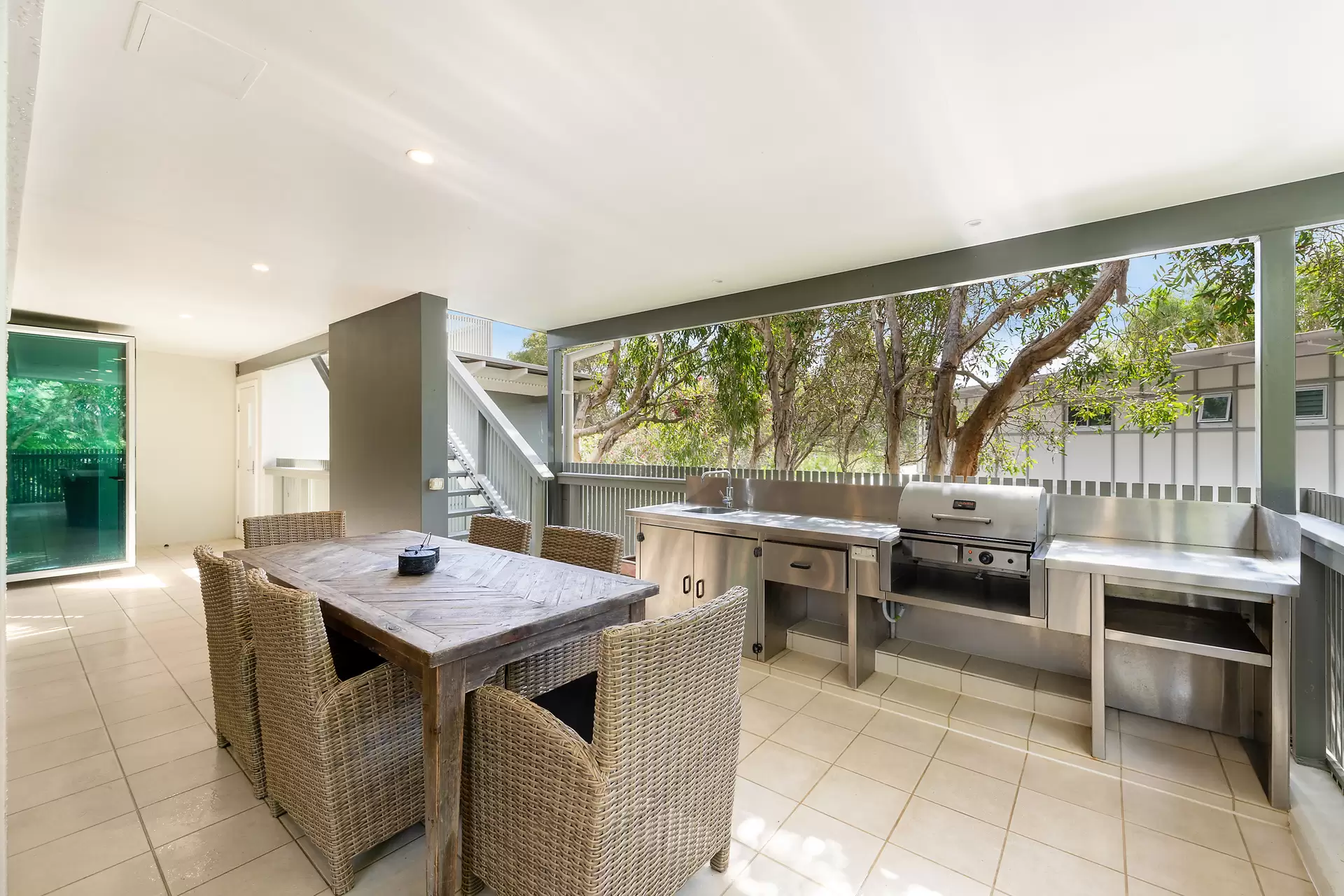 22/33-35 Childe Street, Byron Bay Sold by Byron Bay Sotheby's International Realty - image 1