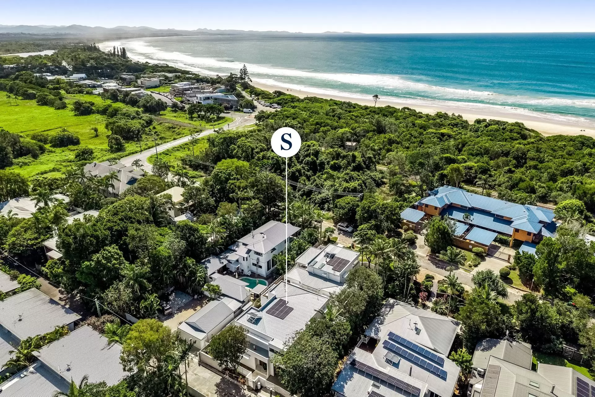 2/26 Cavvanbah Street, Byron Bay For Sale by Byron Bay Sotheby's International Realty - image 1