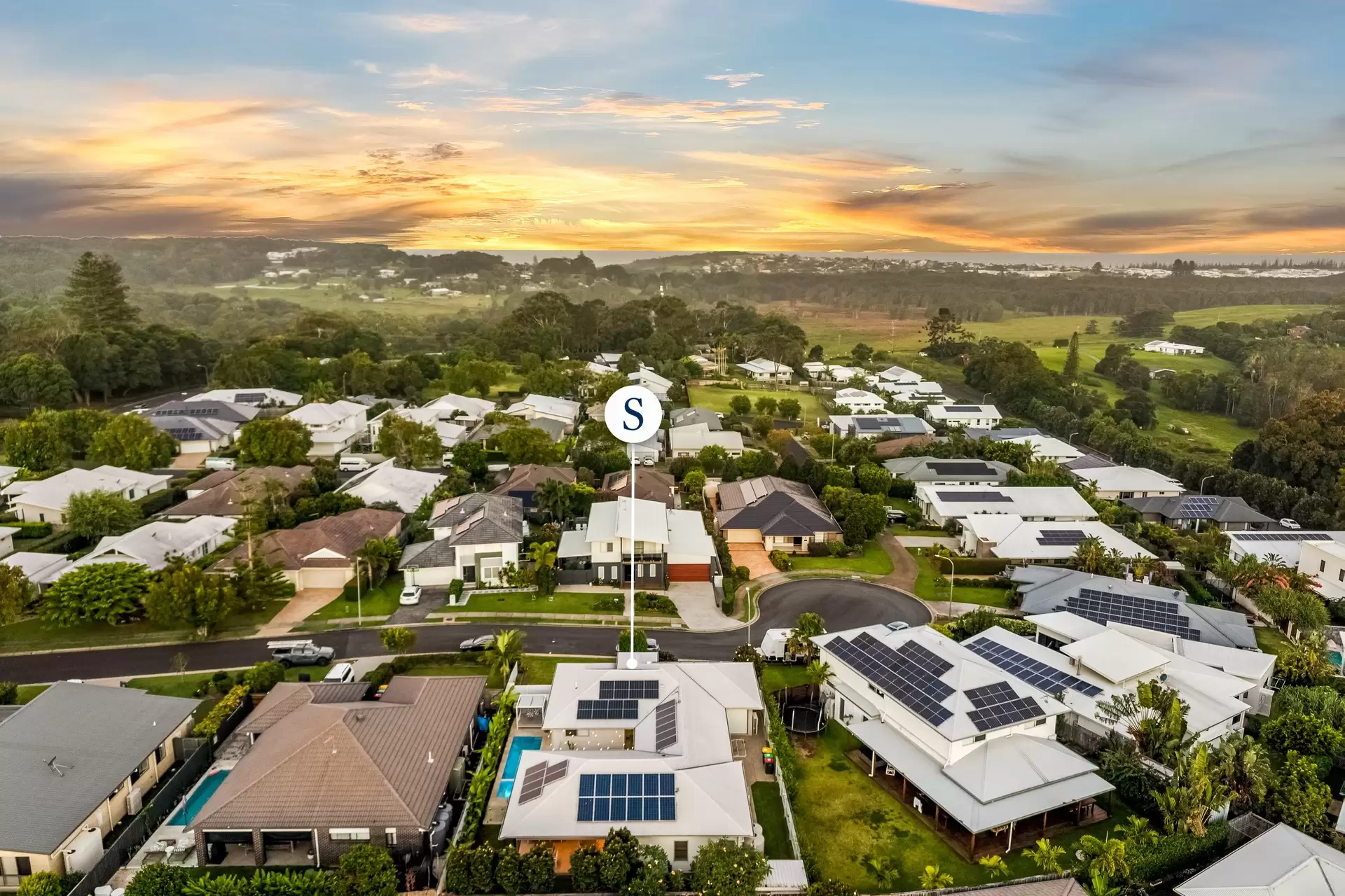 12 Greenview Place, Skennars Head Sold by Byron Bay Sotheby's International Realty - image 1
