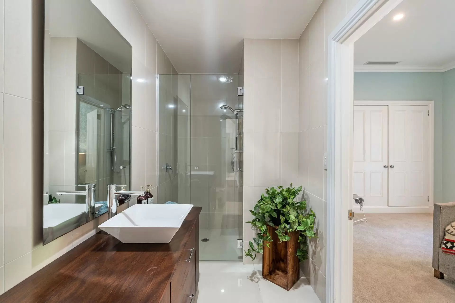 52 Ross Lane, Kinvara Sold by Byron Bay Sotheby's International Realty - image 1