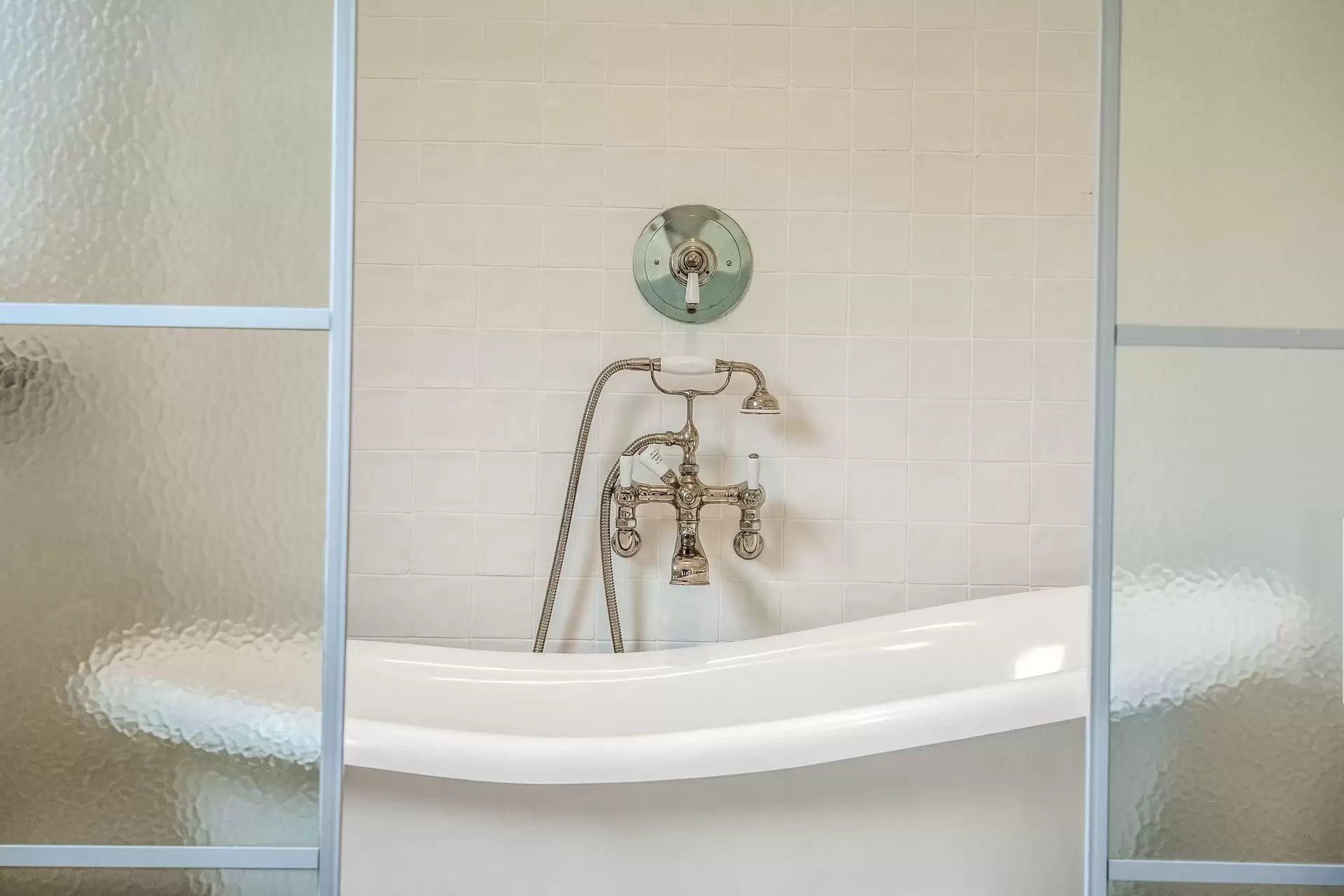 231 The Manse Road, Myocum Sold by Byron Bay Sotheby's International Realty - image 1