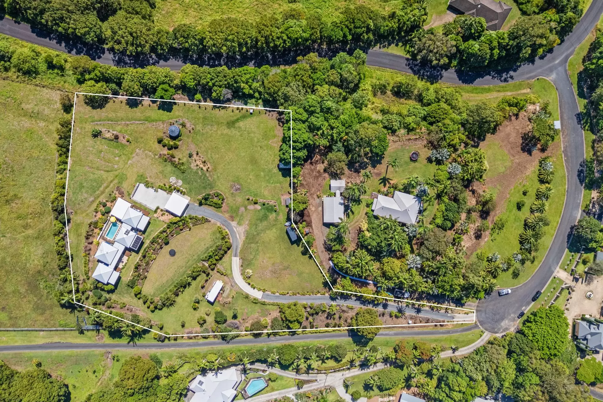 14 Edward Place, Knockrow For Sale by Byron Bay Sotheby's International Realty - image 1