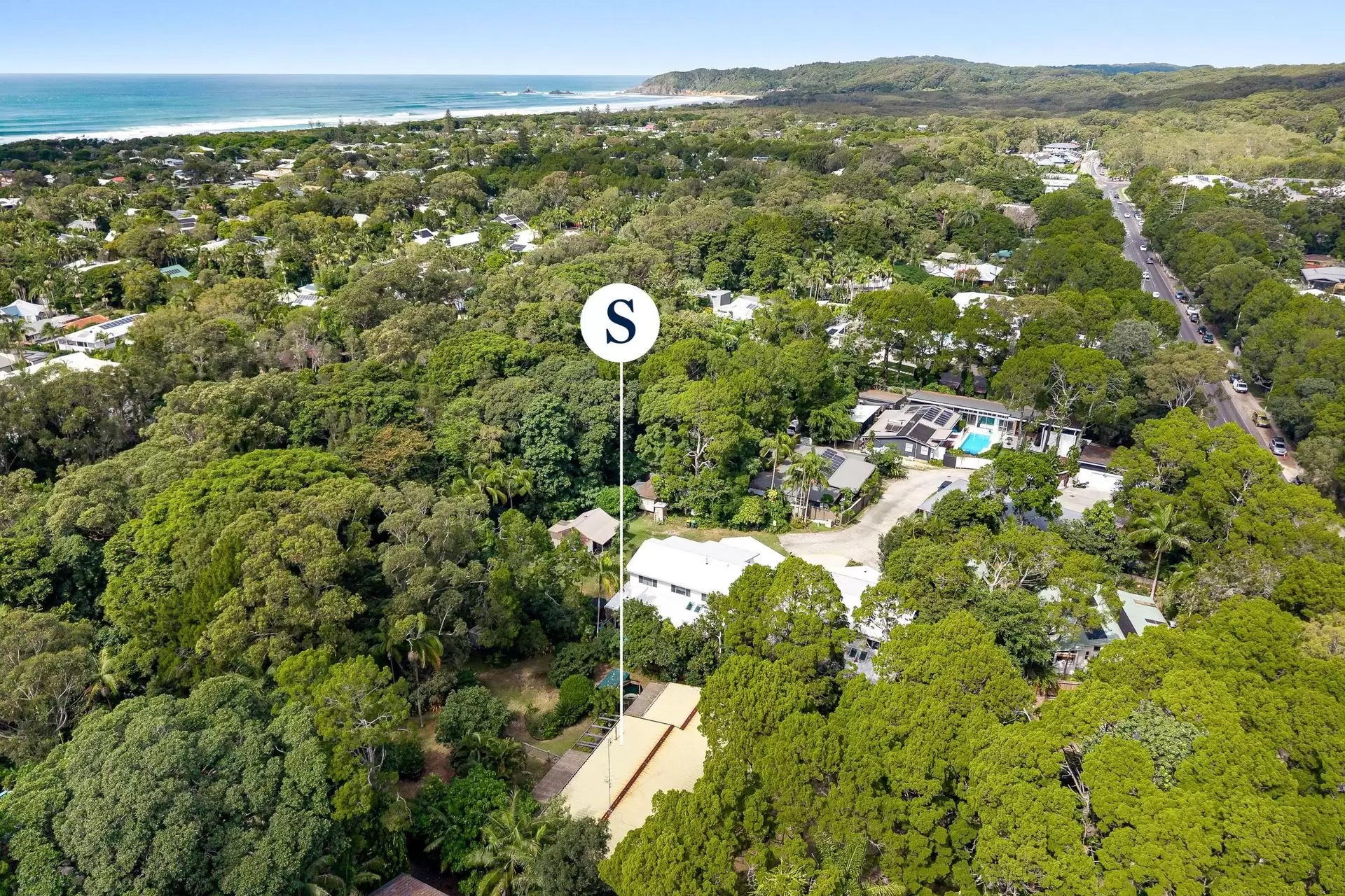 147-149 Broken Head Road, Suffolk Park Sold by Byron Bay Sotheby's International Realty - image 1