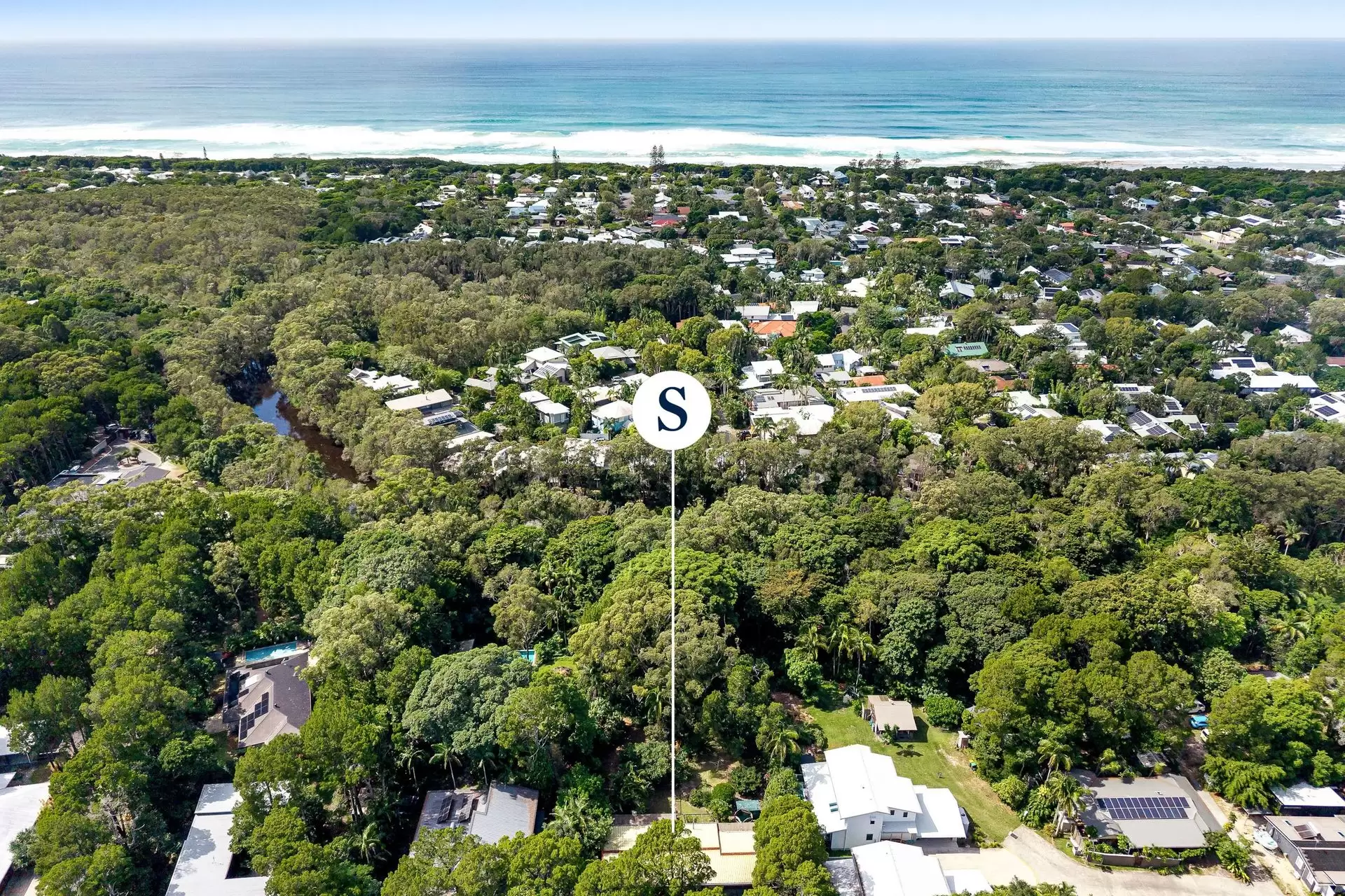 147-149 Broken Head Road, Suffolk Park Sold by Byron Bay Sotheby's International Realty - image 1