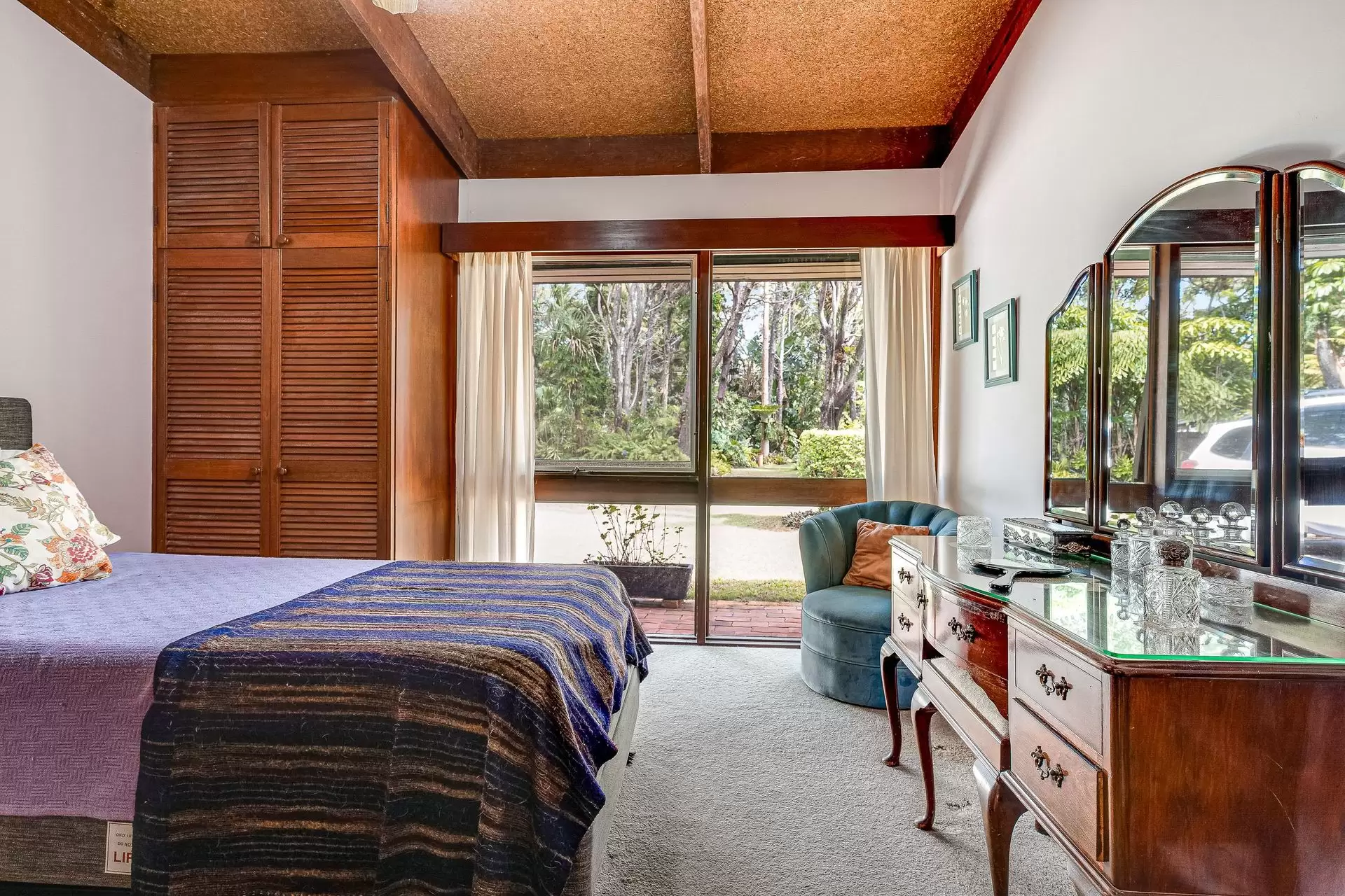 147-149 Broken Head Road, Suffolk Park Sold by Byron Bay Sotheby's International Realty - image 1