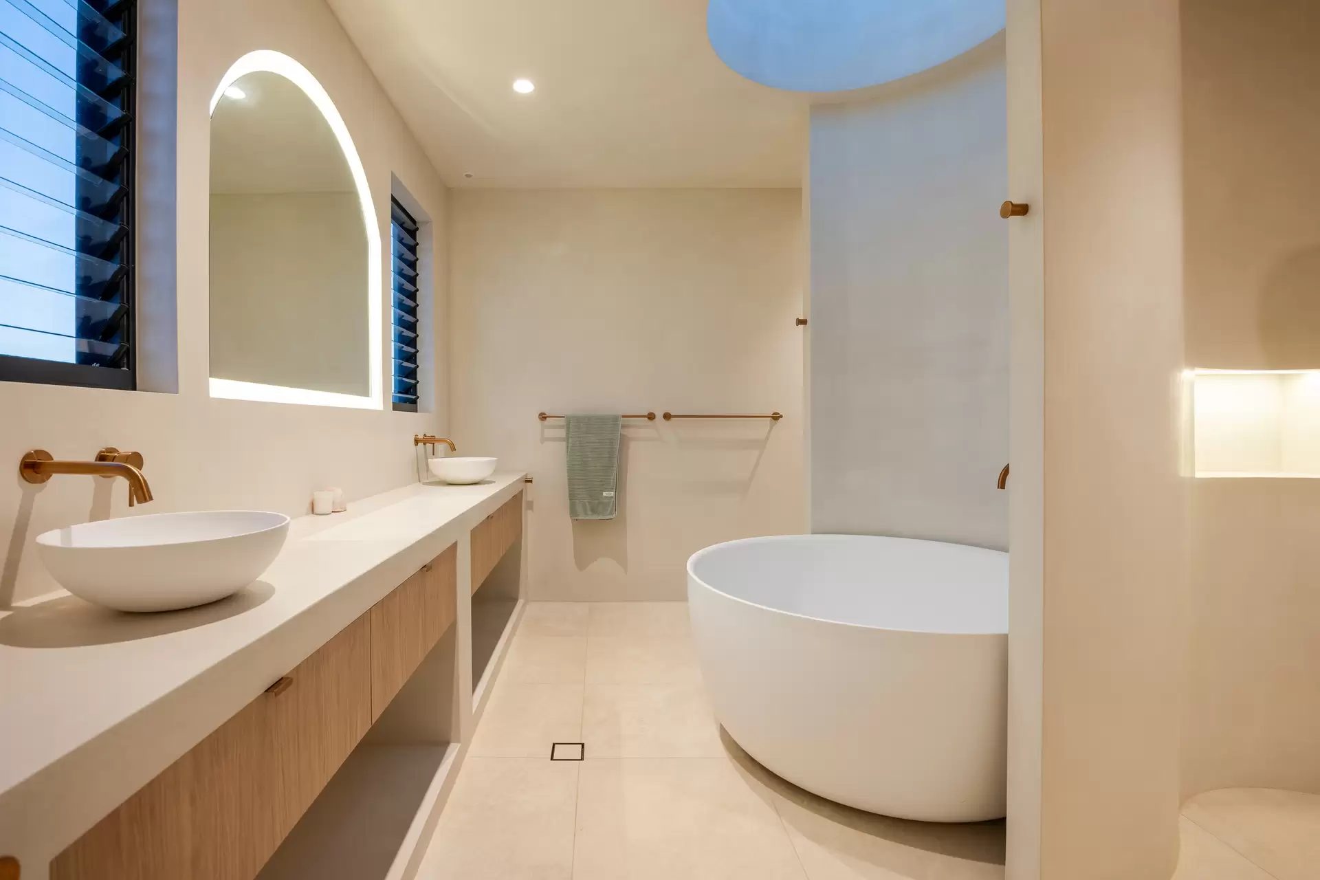 24 Wave Break Circuit, Skennars Head For Sale by Byron Bay Sotheby's International Realty - image 1