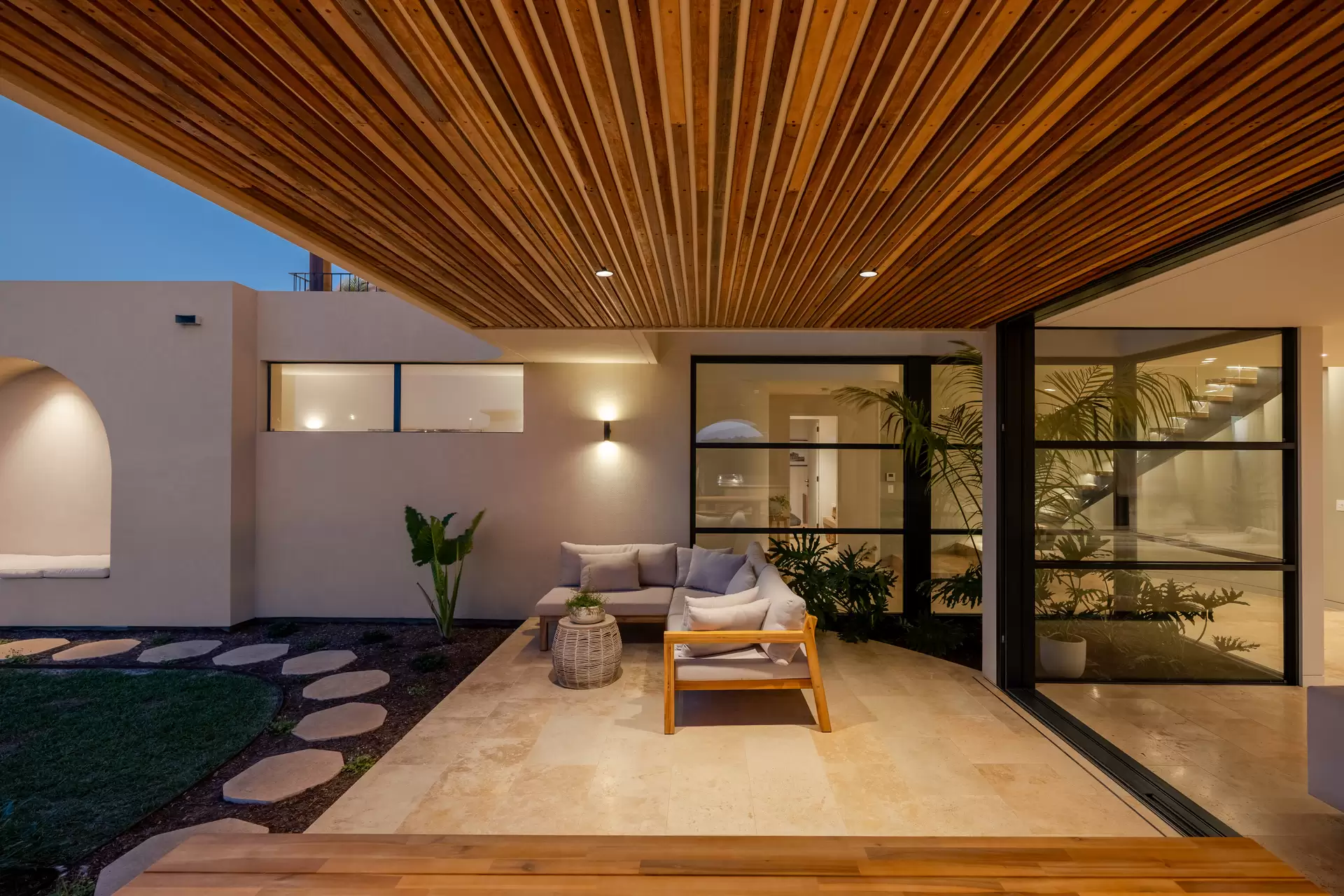 24 Wave Break Circuit, Skennars Head For Sale by Byron Bay Sotheby's International Realty - image 1