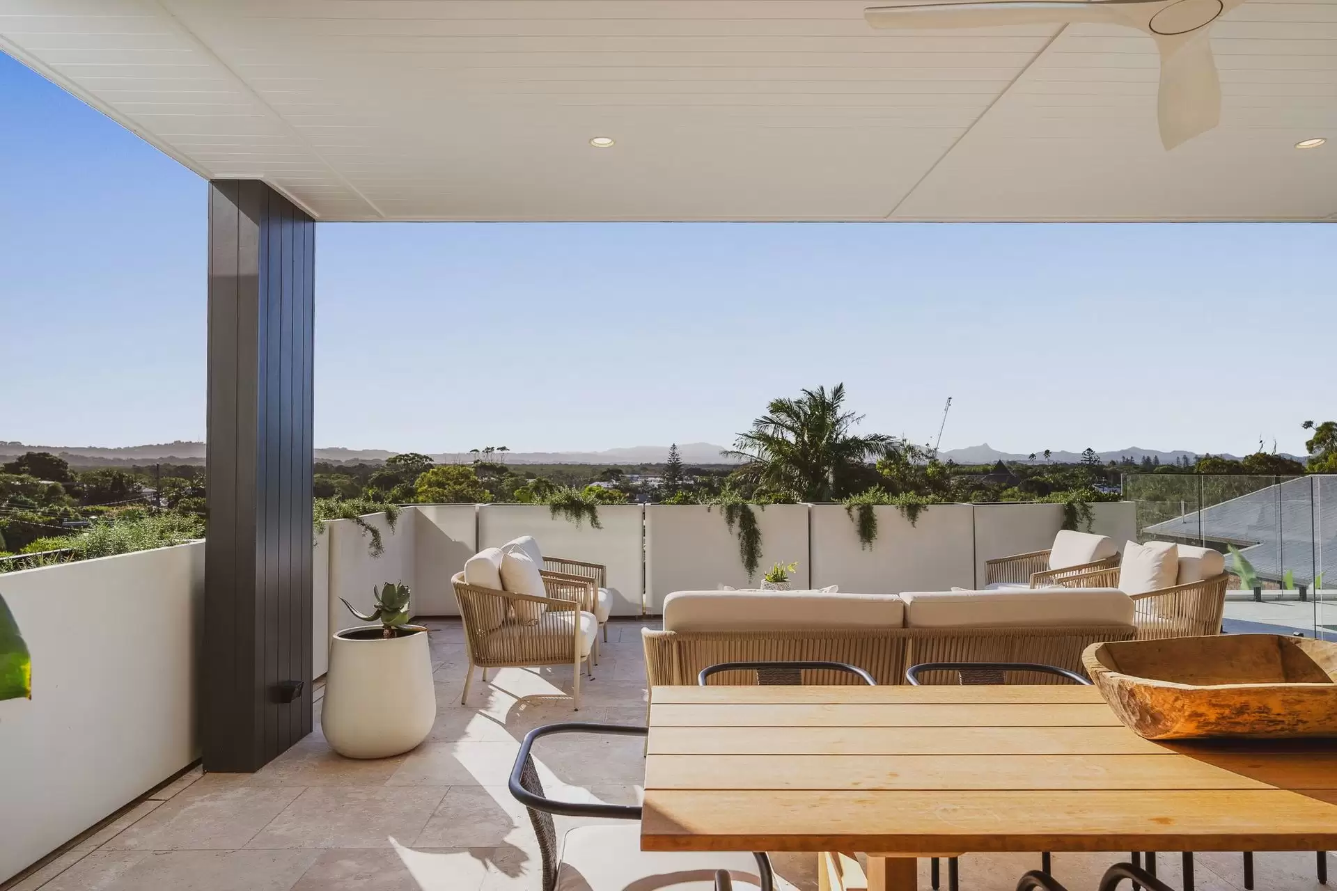 35 Browning Street, Byron Bay Sold by Byron Bay Sotheby's International Realty - image 1