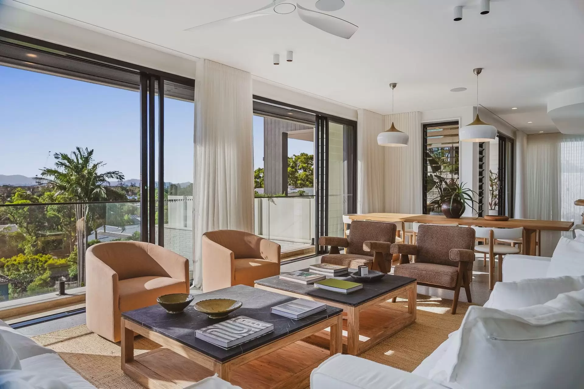 35 Browning Street, Byron Bay Sold by Byron Bay Sotheby's International Realty - image 1