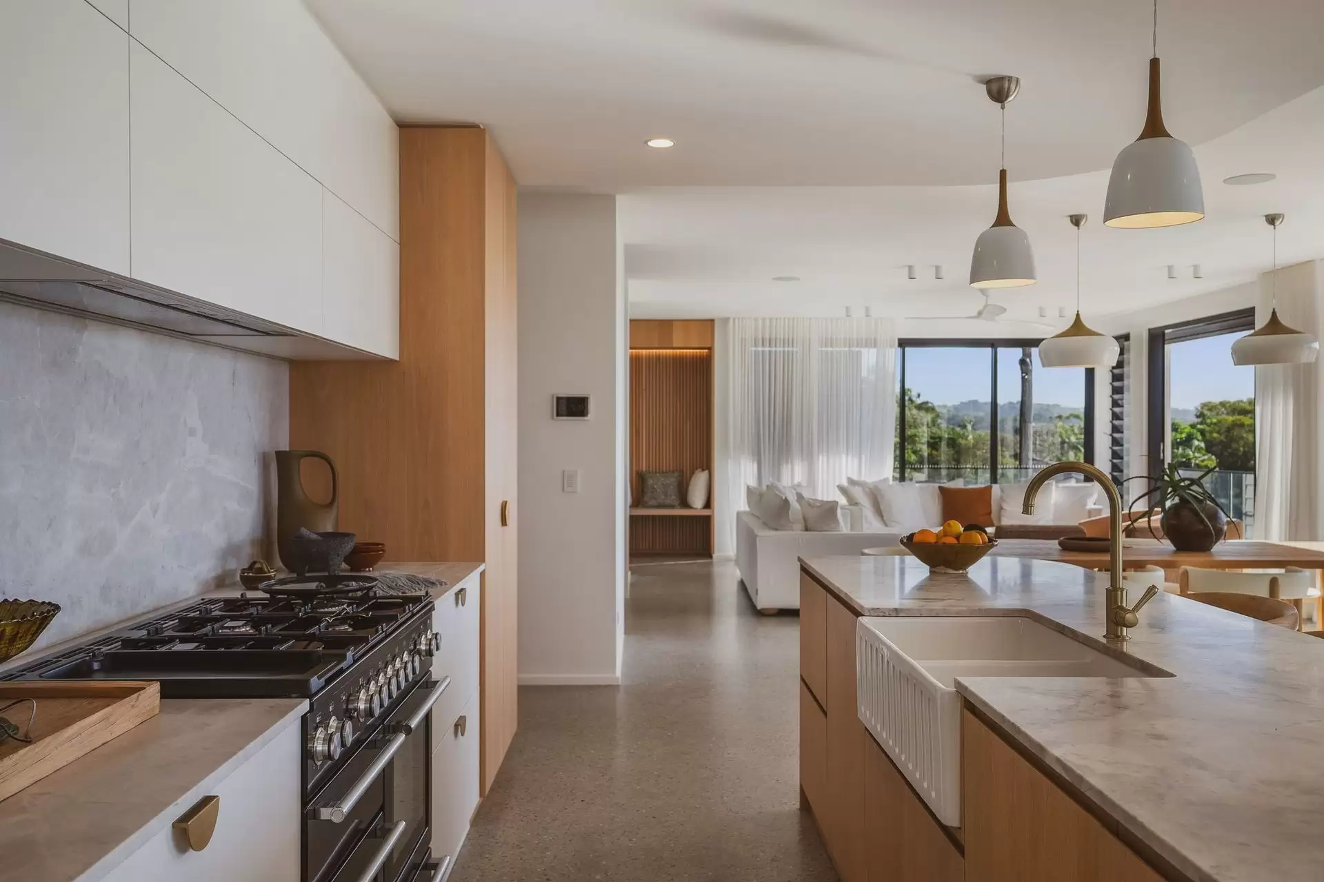 35 Browning Street, Byron Bay Sold by Byron Bay Sotheby's International Realty - image 1