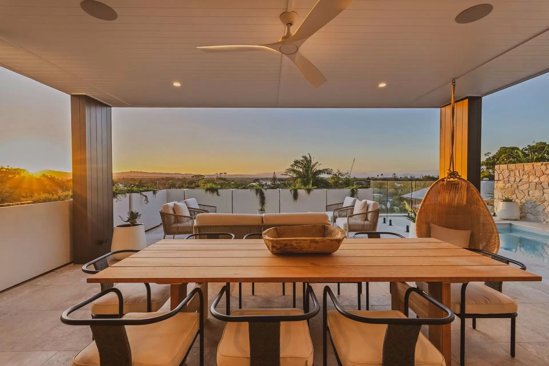 35 Browning Street, Byron Bay Sold by Byron Bay Sotheby's International Realty - image 1