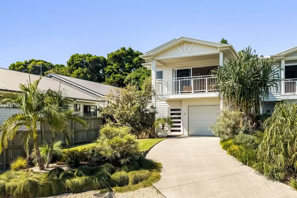 10 Tidepool Street, Lennox Head Sold by Byron Bay Sotheby's International Realty