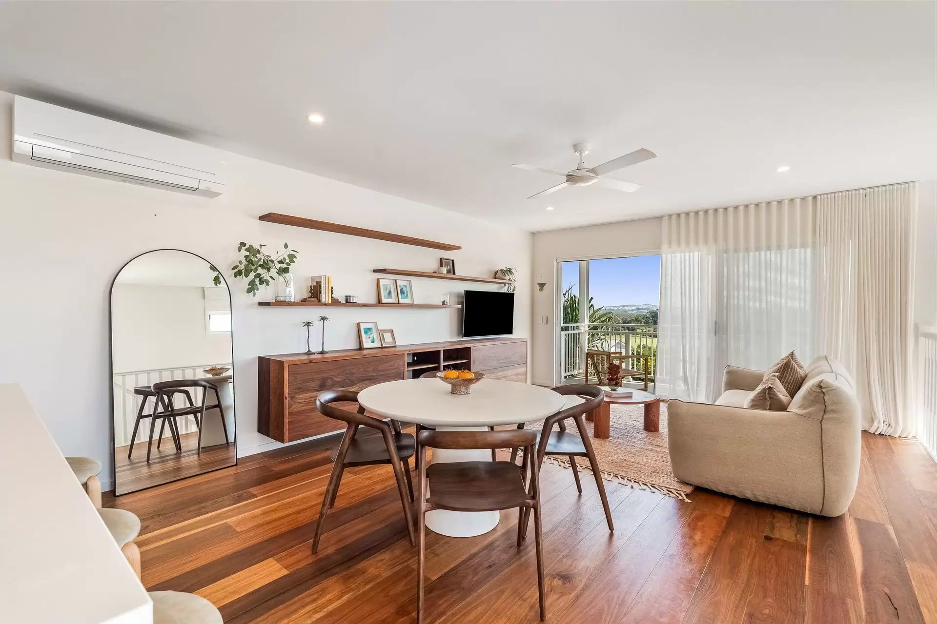 10 Tidepool Street, Lennox Head Sold by Byron Bay Sotheby's International Realty - image 1