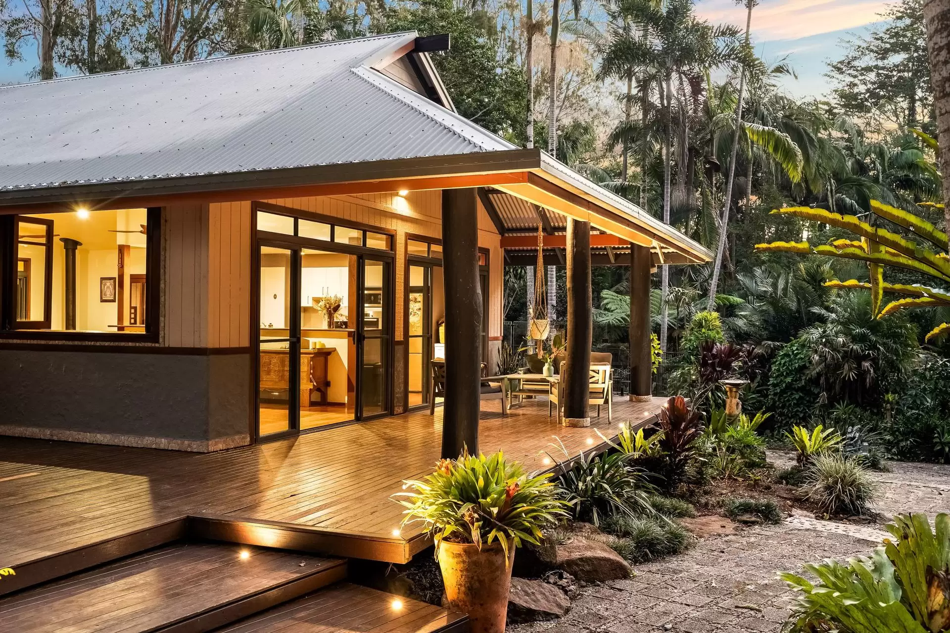 9 Angus Place, Ewingsdale For Sale by Byron Bay Sotheby's International Realty - image 1