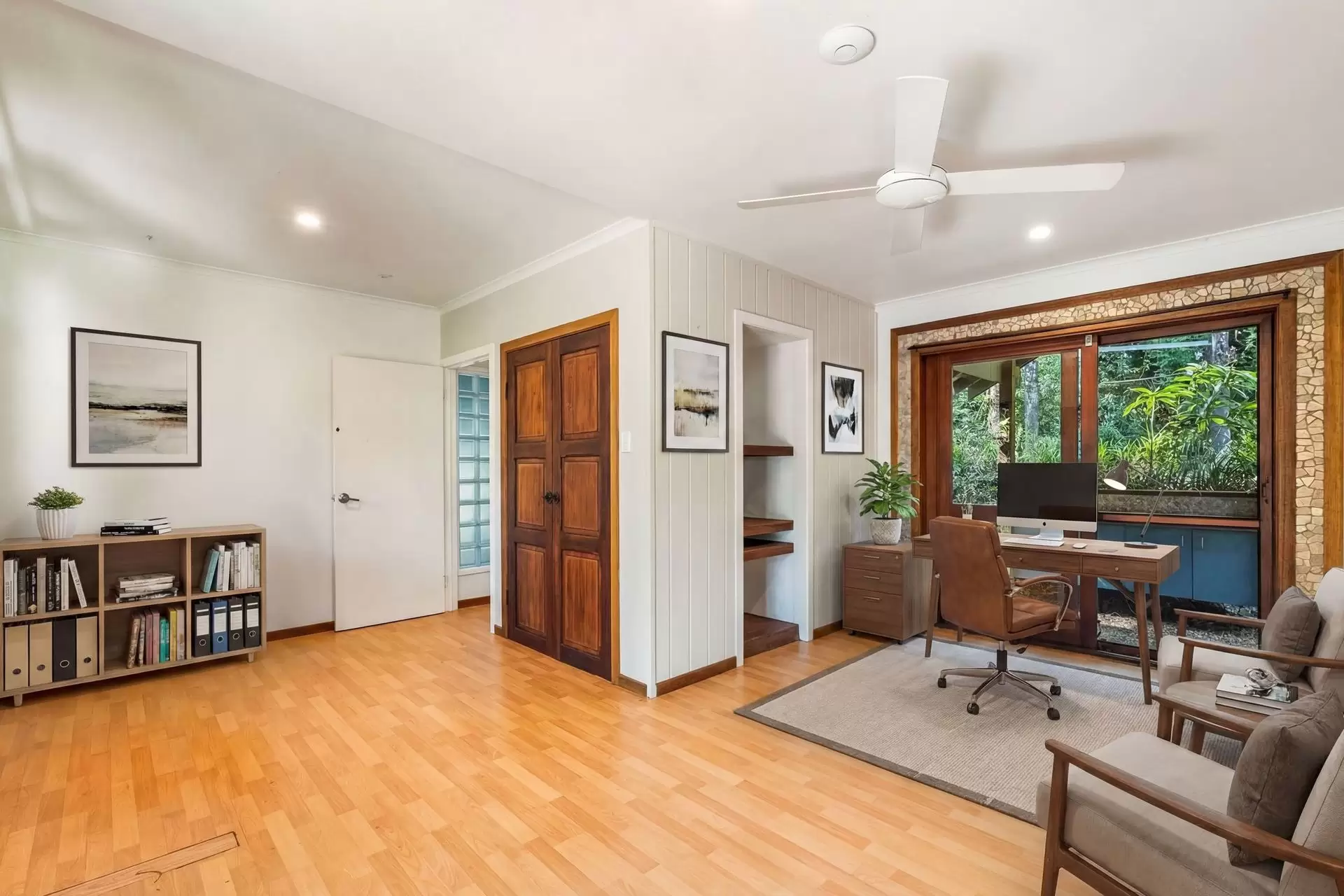 9 Angus Place, Ewingsdale For Sale by Byron Bay Sotheby's International Realty - image 1