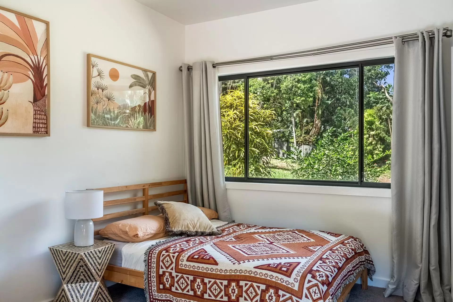 9 Angus Place, Ewingsdale For Sale by Byron Bay Sotheby's International Realty - image 1