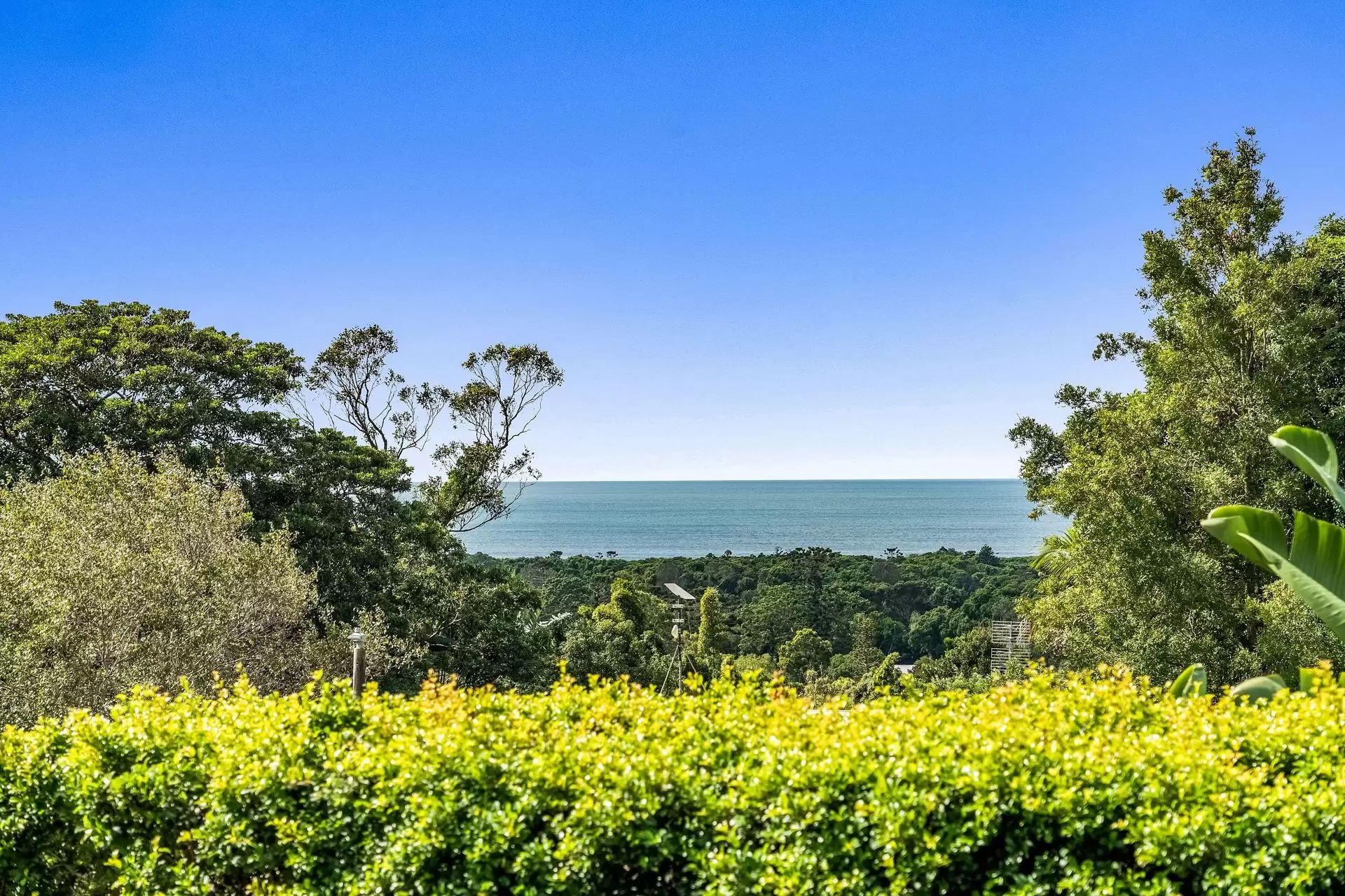 13 Goolara Court, Ocean Shores For Sale by Byron Bay Sotheby's International Realty - image 1