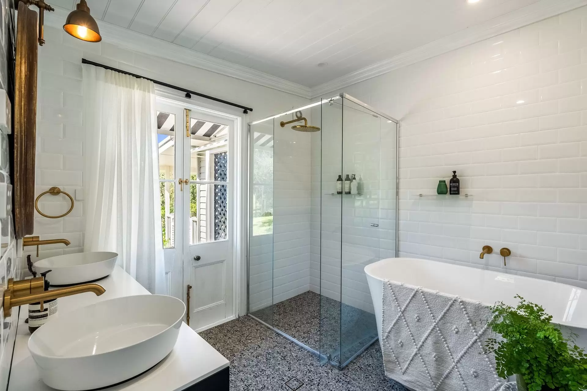 50 Strong Road, Corndale For Sale by Byron Bay Sotheby's International Realty - image 1