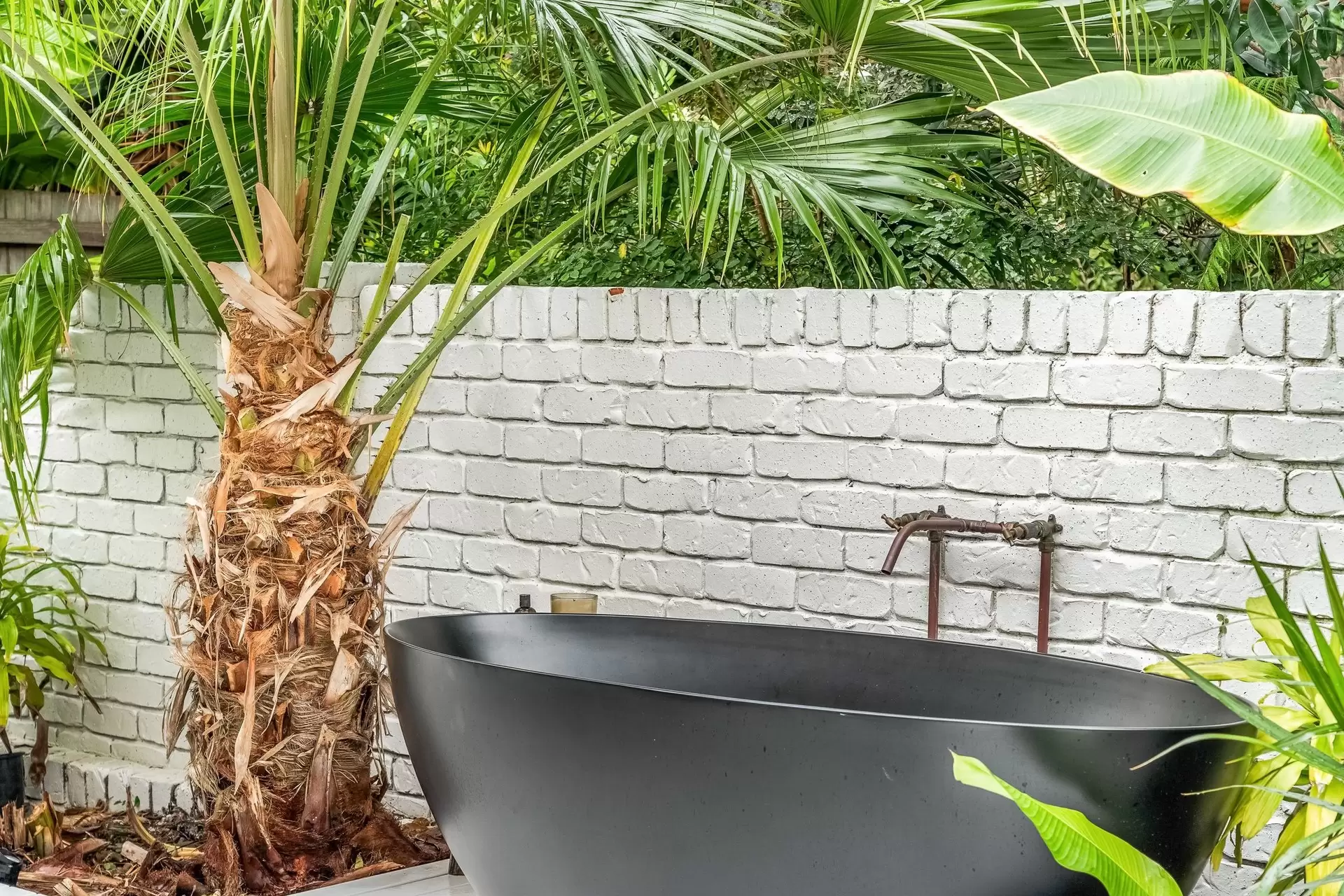 2/6 Bryce Street, Suffolk Park Sold by Byron Bay Sotheby's International Realty - image 1