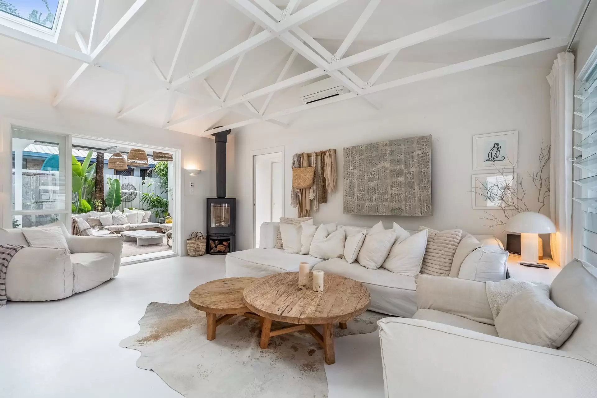 2/6 Bryce Street, Suffolk Park Sold by Byron Bay Sotheby's International Realty - image 1
