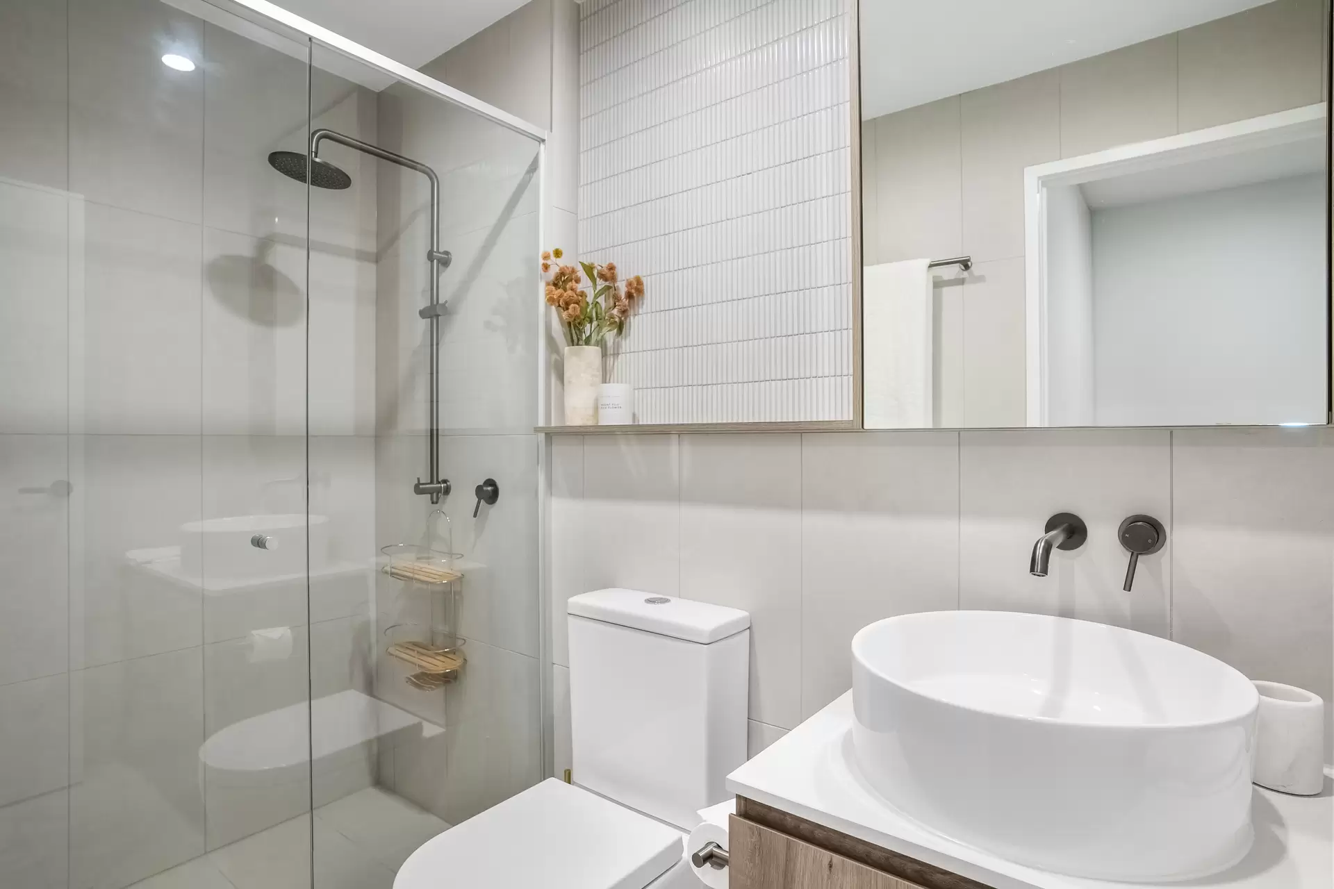 1.06/139 Jonson Street, Byron Bay Sold by Byron Bay Sotheby's International Realty - image 1