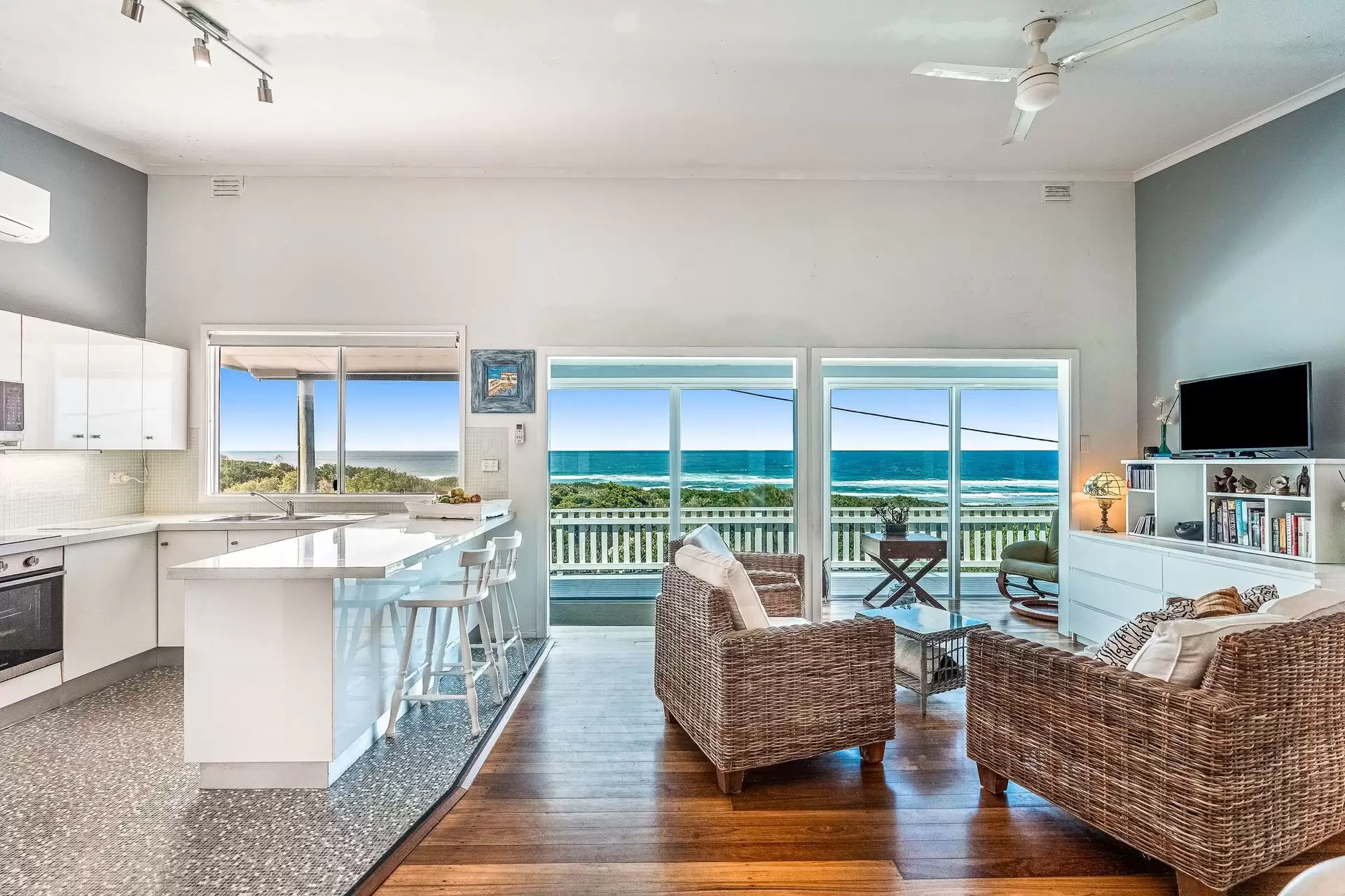 1/44 Shelly Beach Road, East Ballina Sold by Byron Bay Sotheby's International Realty - image 1