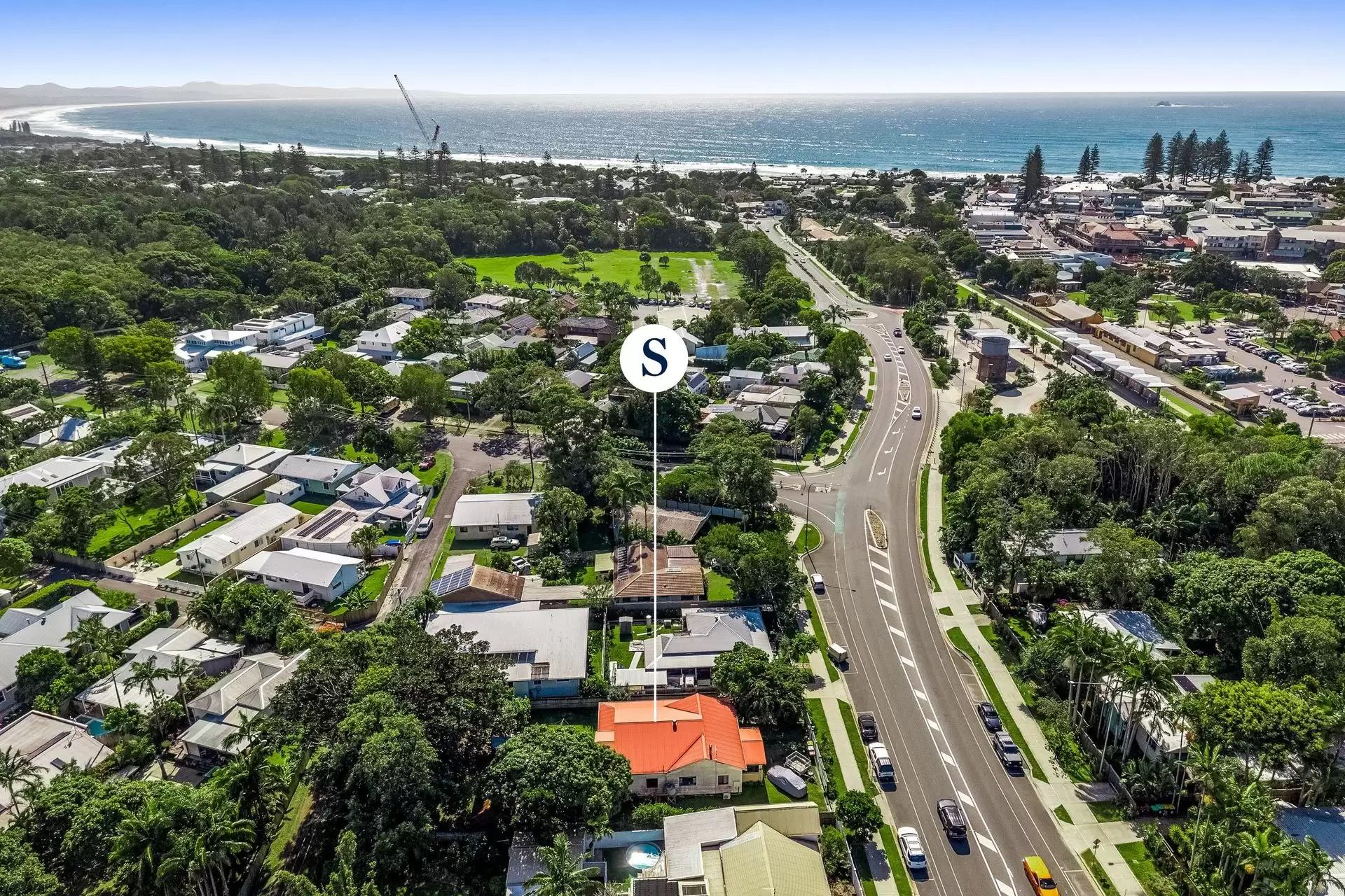 72 Butler Street, Byron Bay For Sale by Byron Bay Sotheby's International Realty - image 1