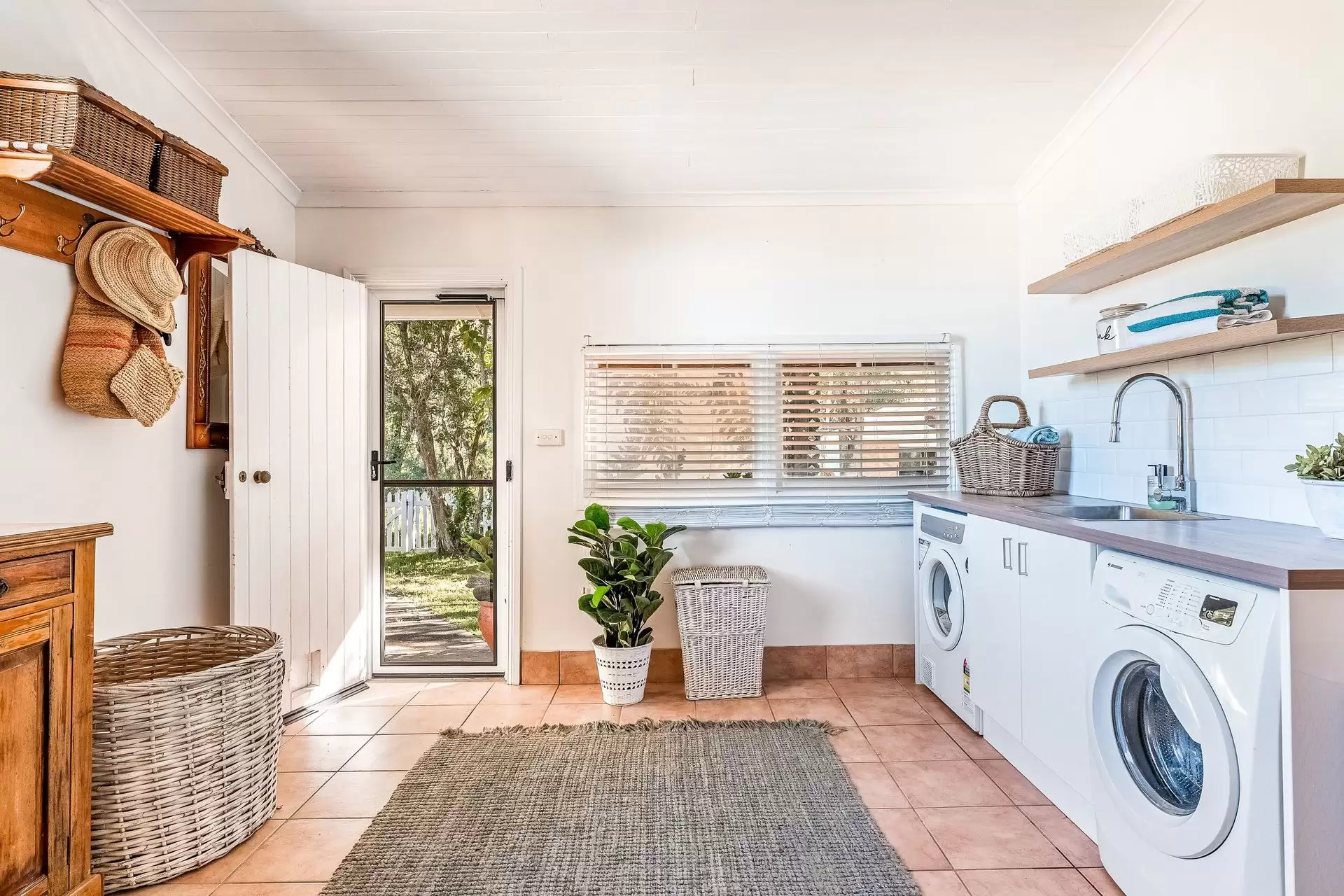 697B Pinchin Road, Goolmangar Sold by Byron Bay Sotheby's International Realty - image 1