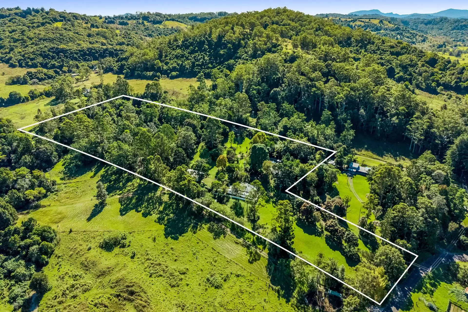 697B Pinchin Road, Goolmangar Sold by Byron Bay Sotheby's International Realty - image 1