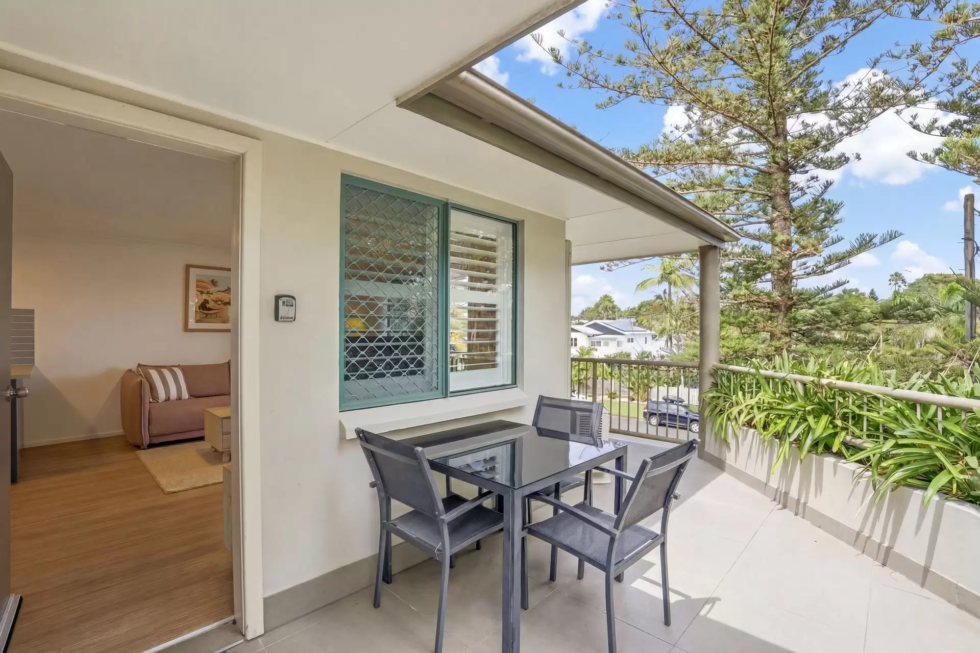 6/45 Shirley Street, Byron Bay For Sale by Byron Bay Sotheby's International Realty - image 1