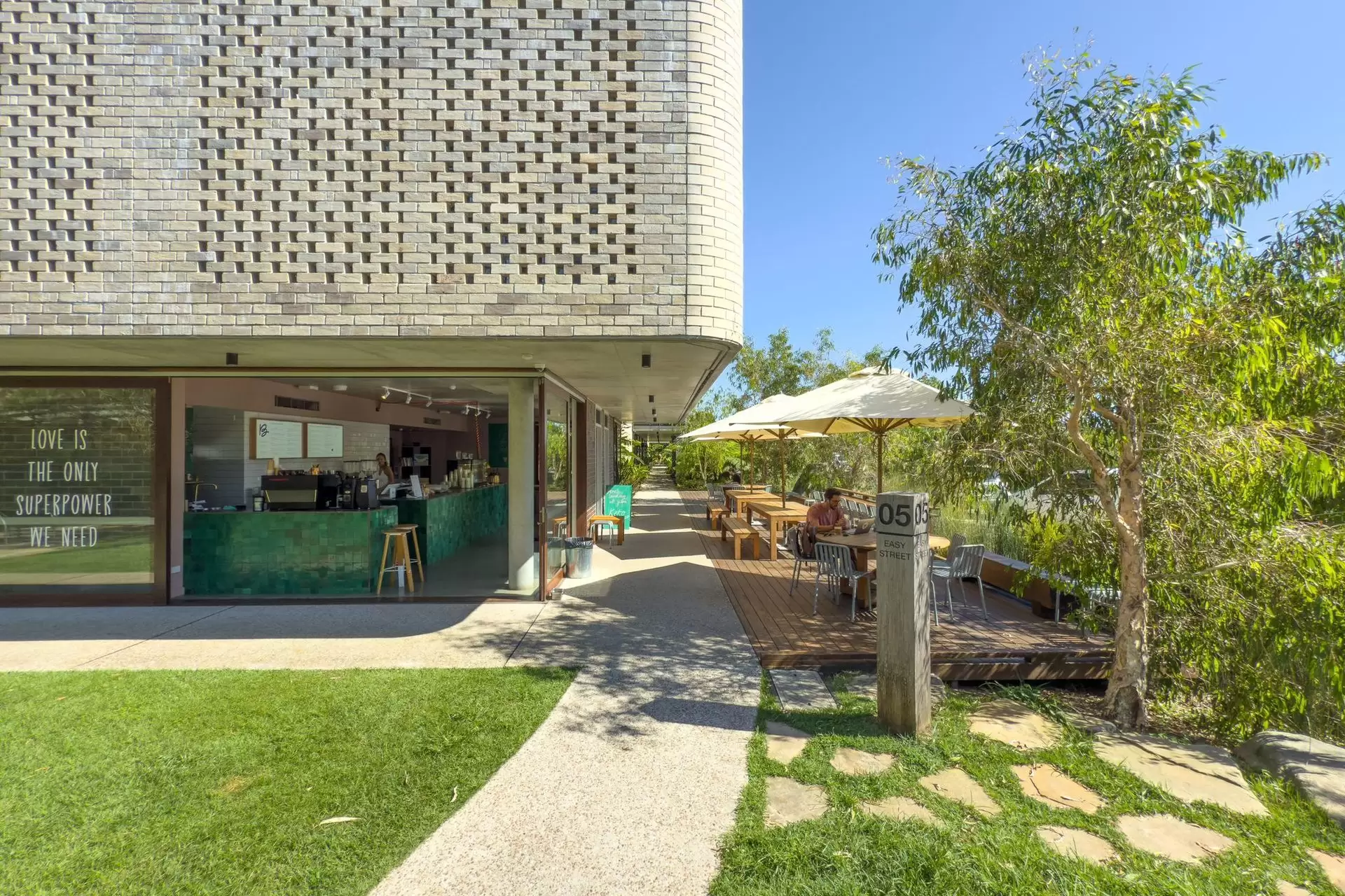 28/9 Easy Street, Byron Bay Sold by Byron Bay Sotheby's International Realty - image 1