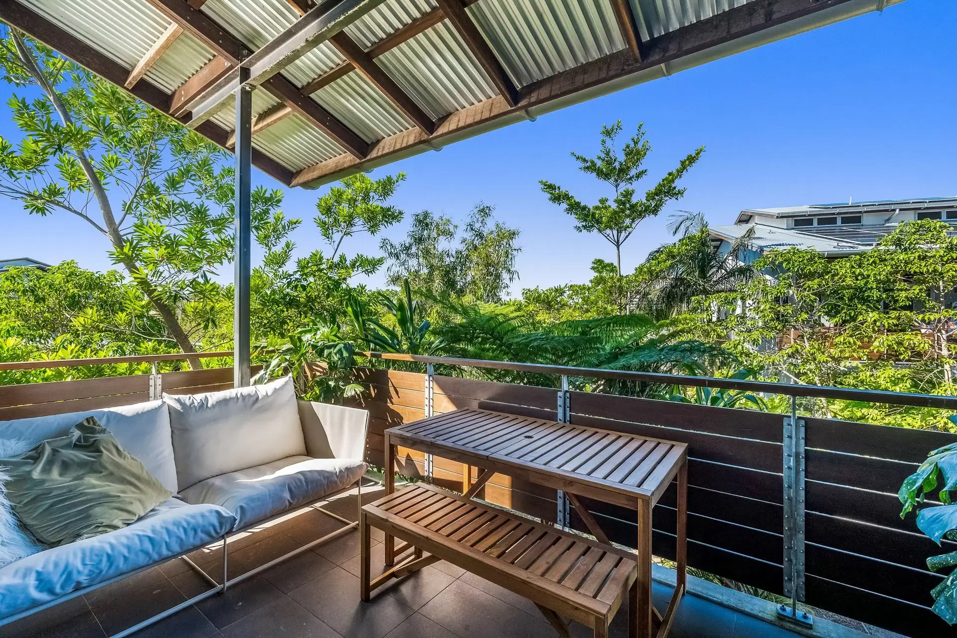 28/9 Easy Street, Byron Bay Sold by Byron Bay Sotheby's International Realty - image 1