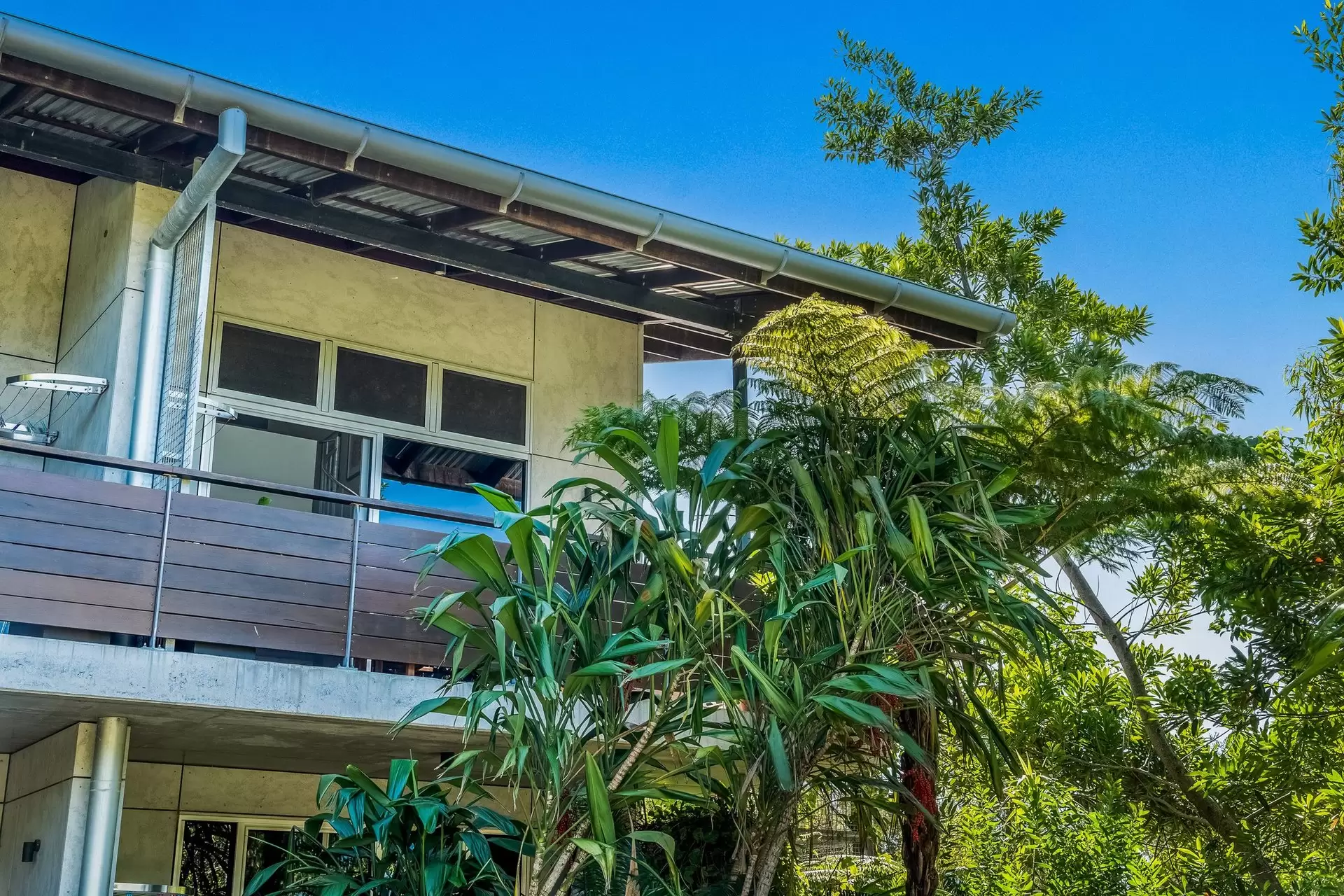 28/9 Easy Street, Byron Bay Sold by Byron Bay Sotheby's International Realty - image 1