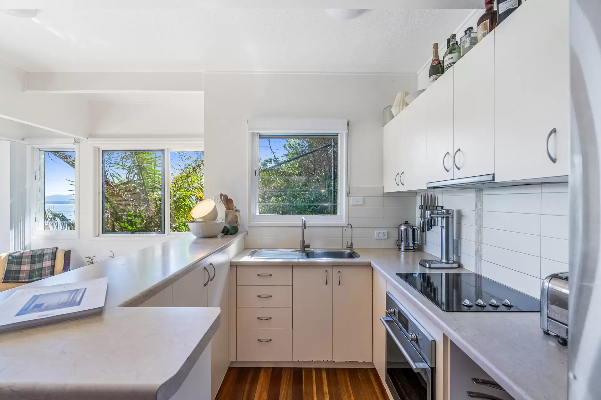 3 Brownell Drive, Byron Bay For Sale by Byron Bay Sotheby's International Realty - image 1