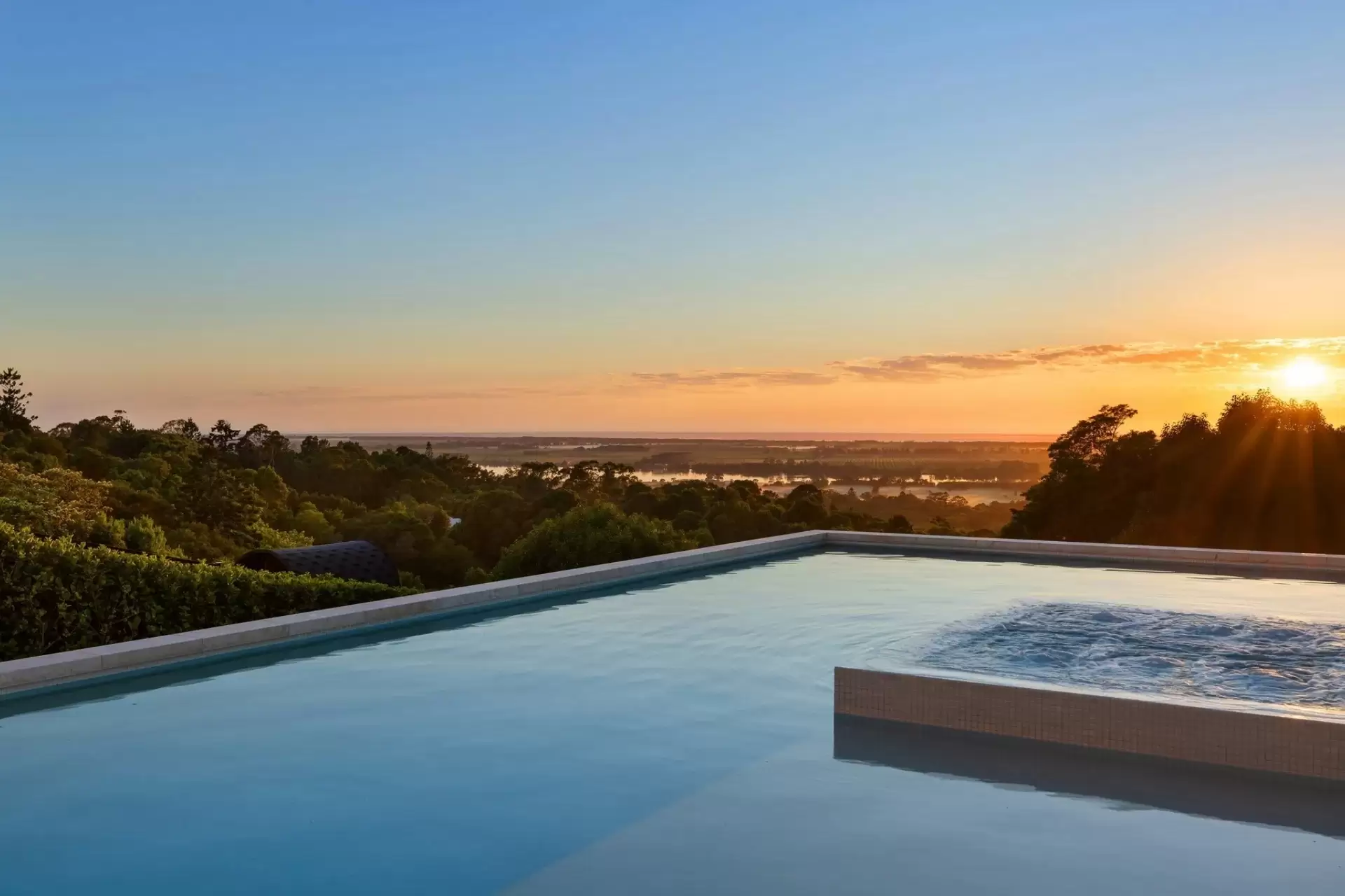 87 Meridian Drive, Coolgardie For Sale by Byron Bay Sotheby's International Realty - image 1