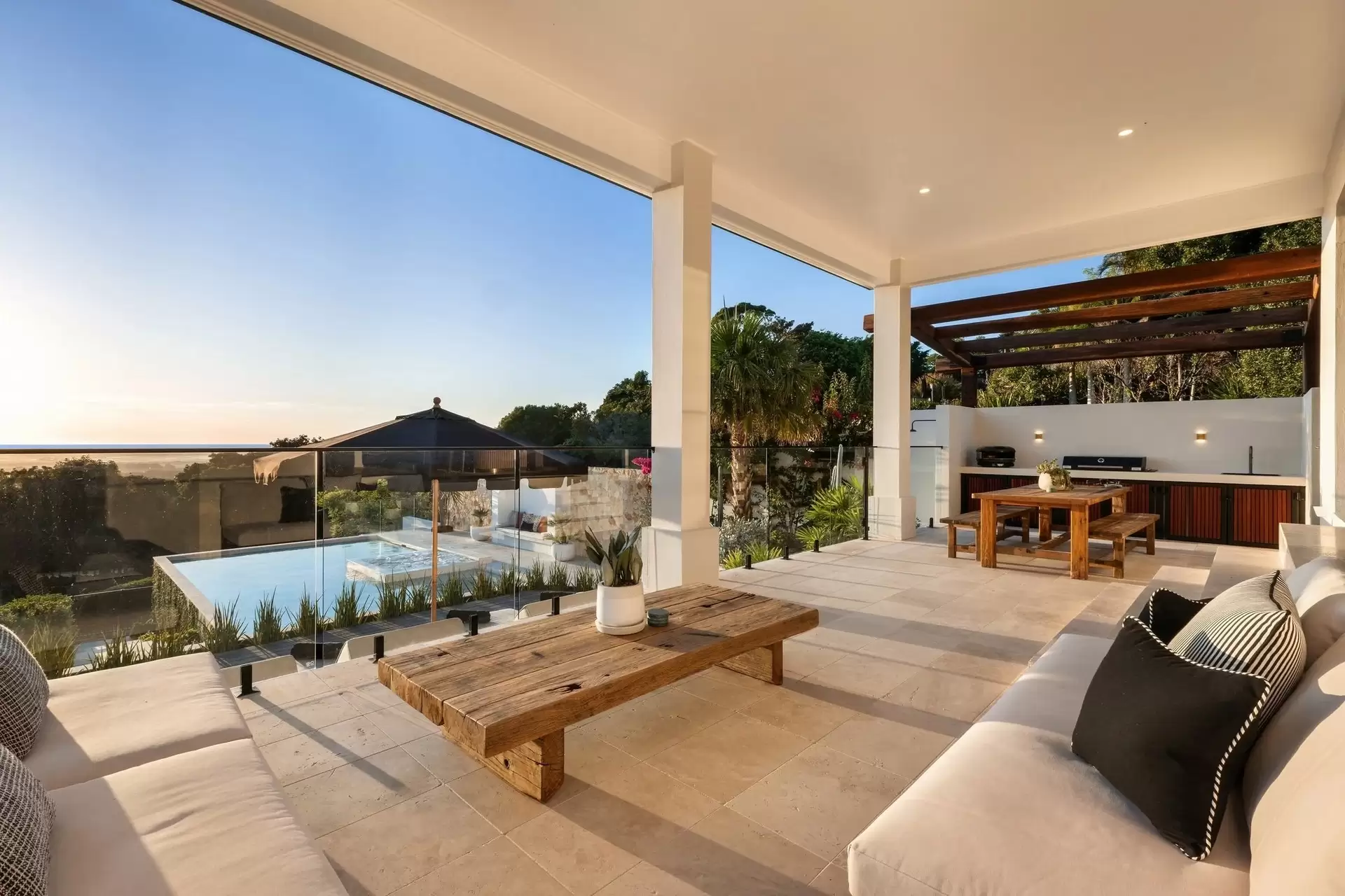 87 Meridian Drive, Coolgardie For Sale by Byron Bay Sotheby's International Realty - image 1