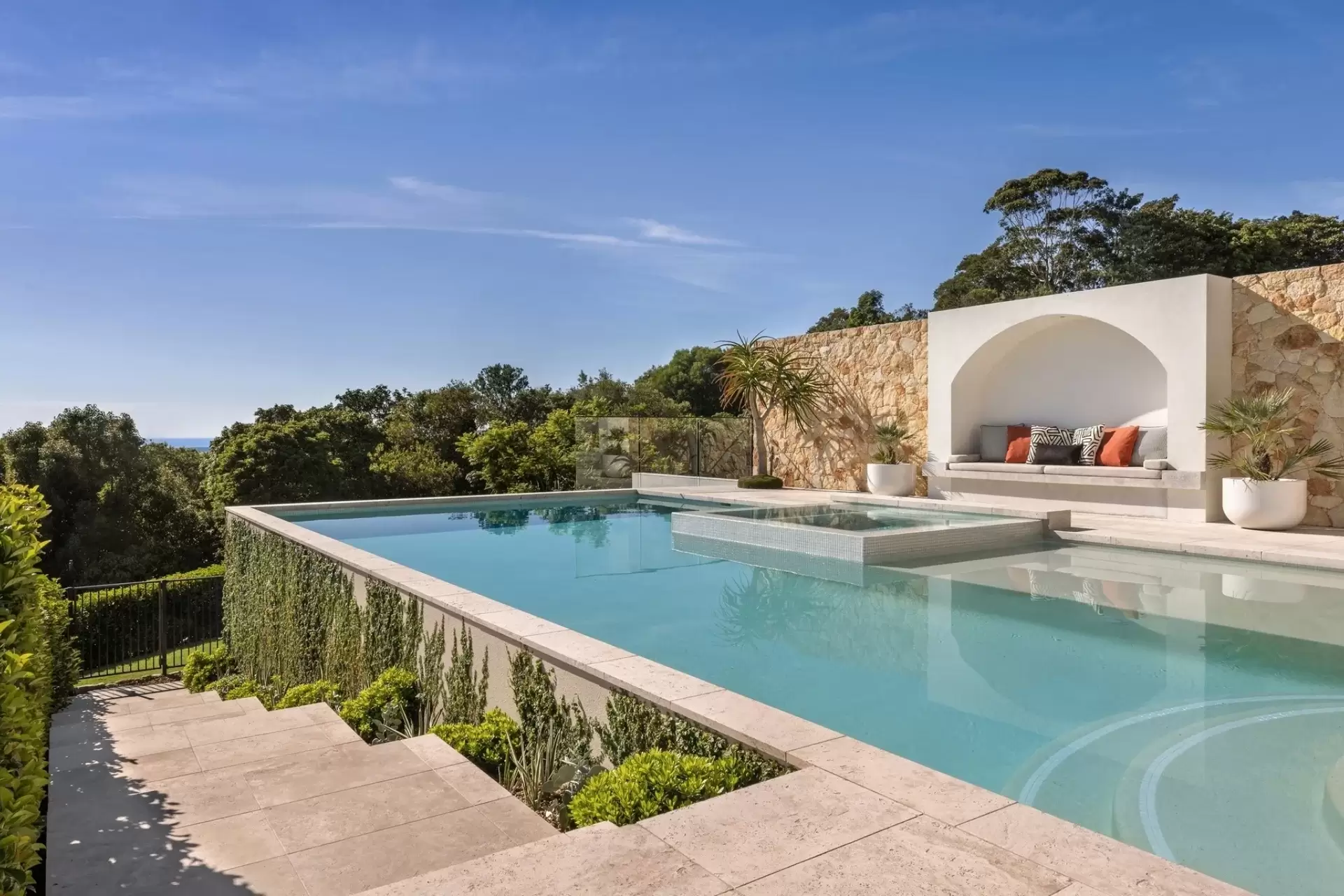 87 Meridian Drive, Coolgardie For Sale by Byron Bay Sotheby's International Realty - image 1