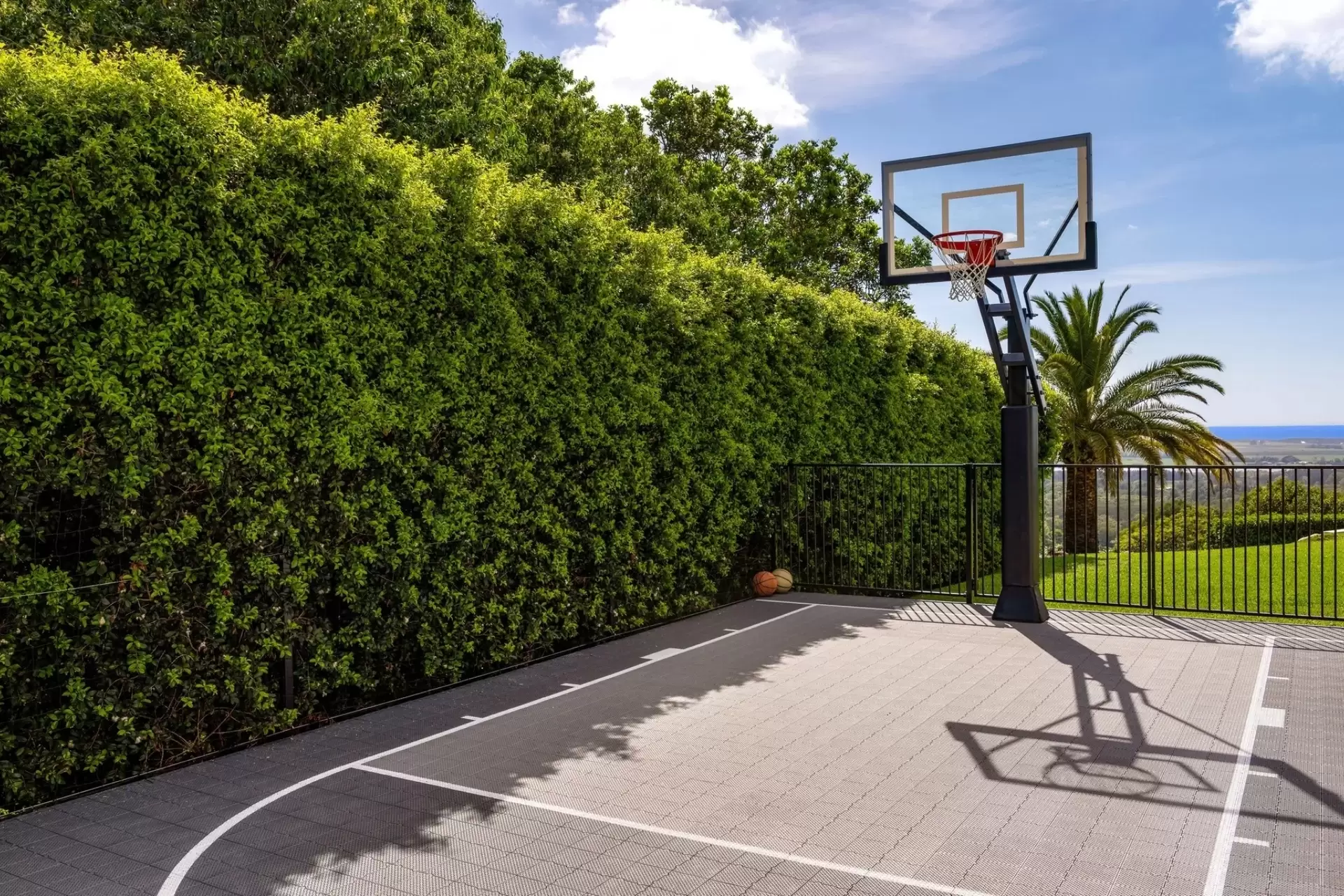 87 Meridian Drive, Coolgardie For Sale by Byron Bay Sotheby's International Realty - image 1