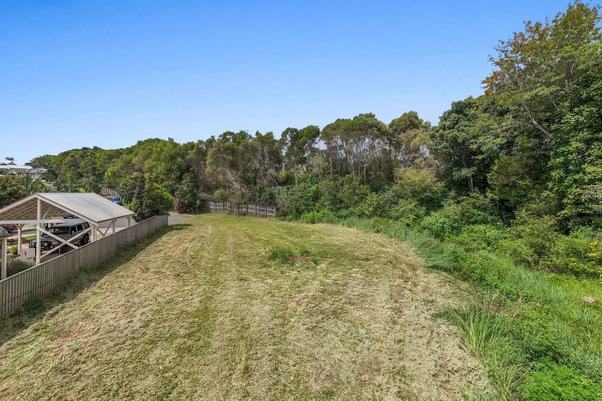 52 Blackwood Crescent, Bangalow Auction by Byron Bay Sotheby's International Realty - image 1