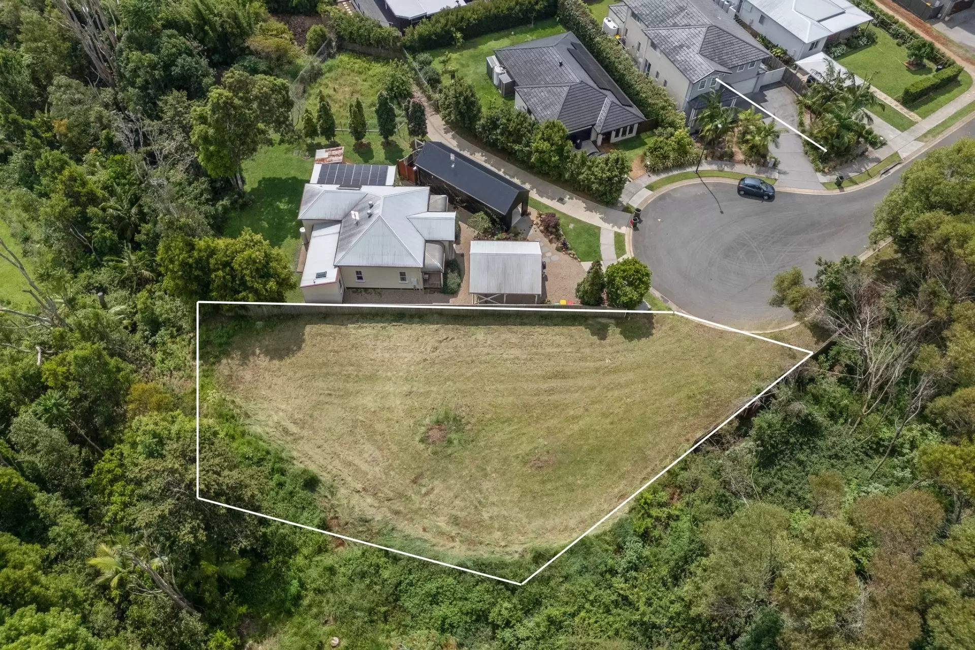 52 Blackwood Crescent, Bangalow Auction by Byron Bay Sotheby's International Realty - image 1