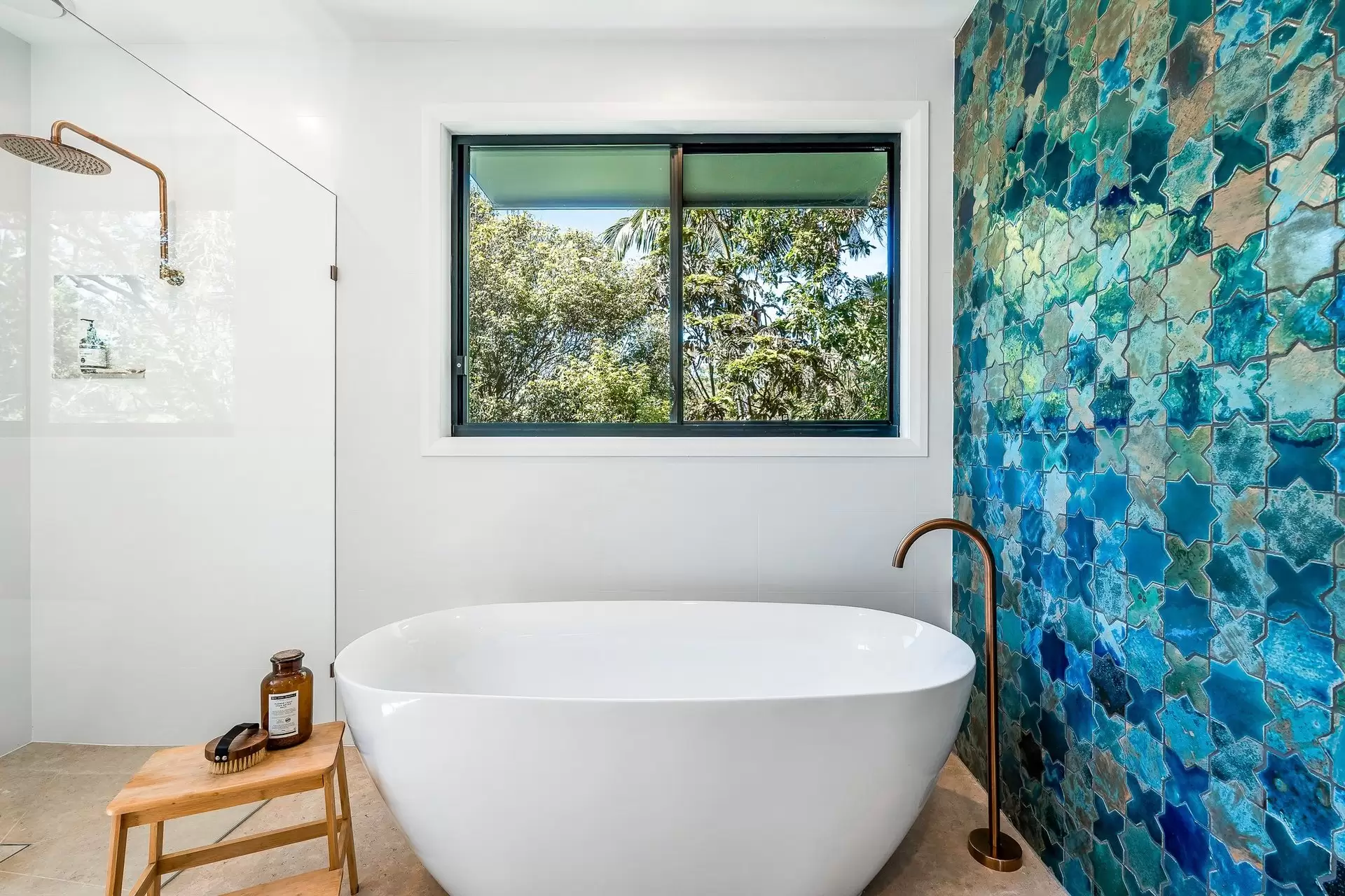 32 Gloria Street, South Golden Beach For Sale by Byron Bay Sotheby's International Realty - image 1