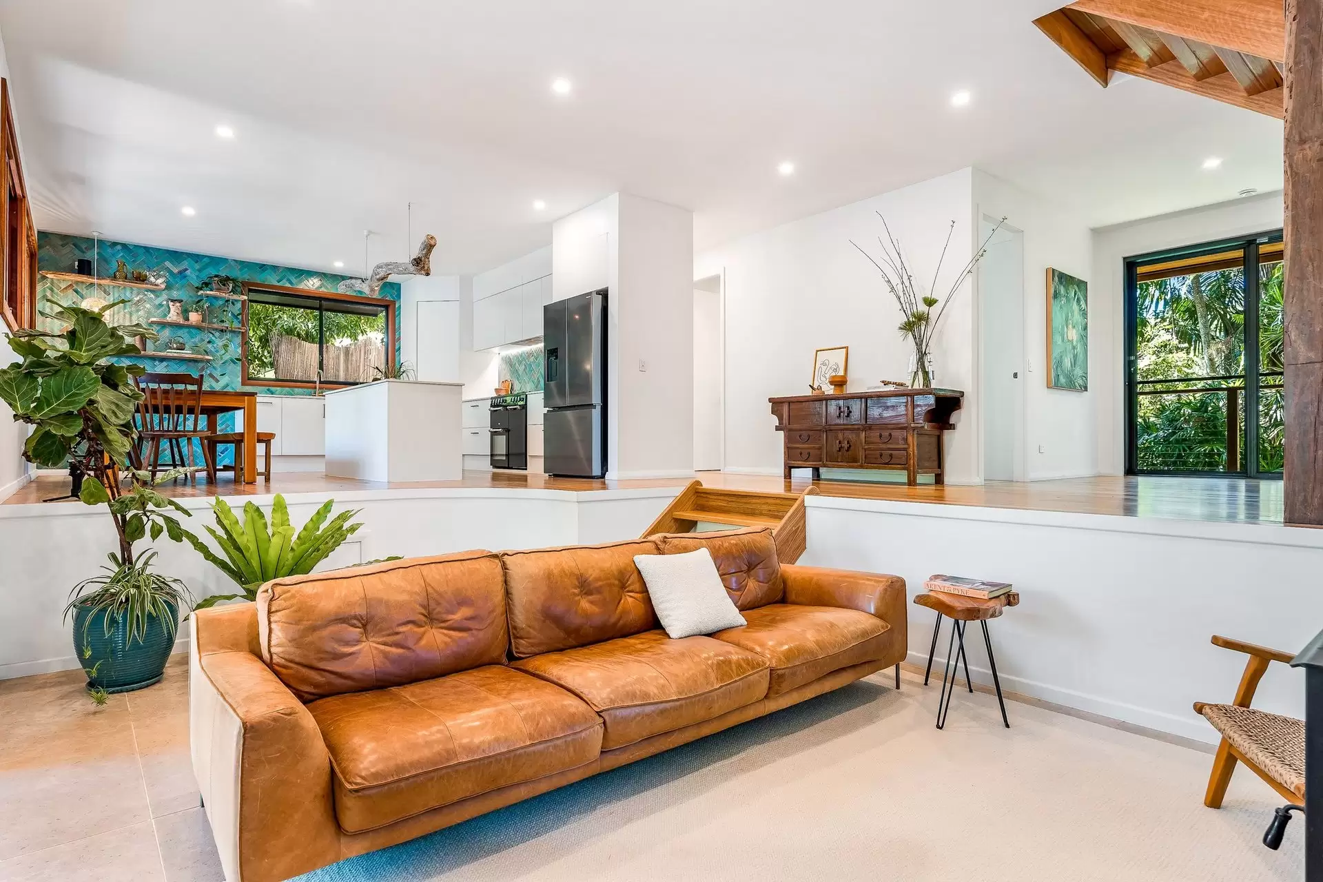 32 Gloria Street, South Golden Beach For Sale by Byron Bay Sotheby's International Realty - image 1