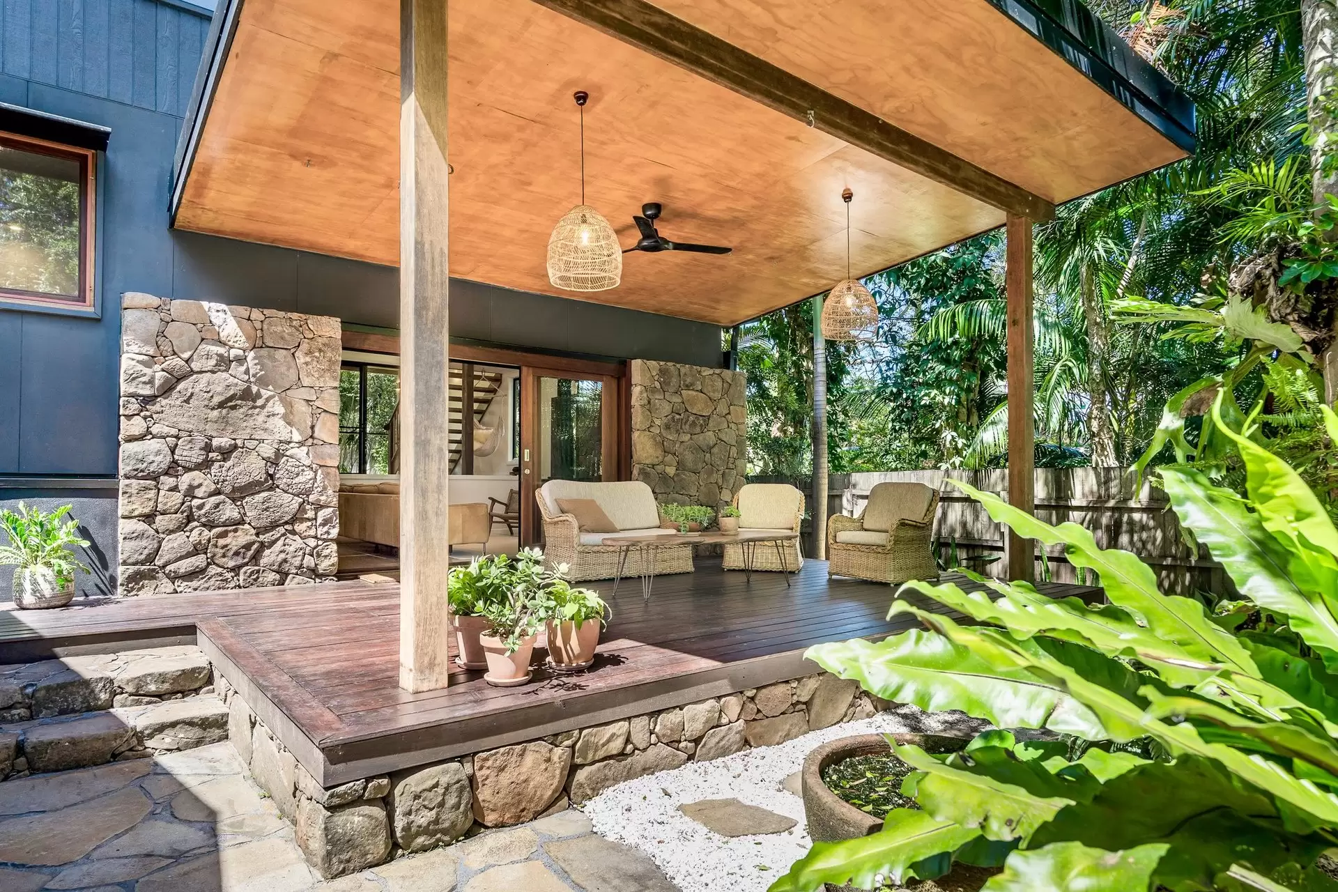 32 Gloria Street, South Golden Beach For Sale by Byron Bay Sotheby's International Realty - image 1