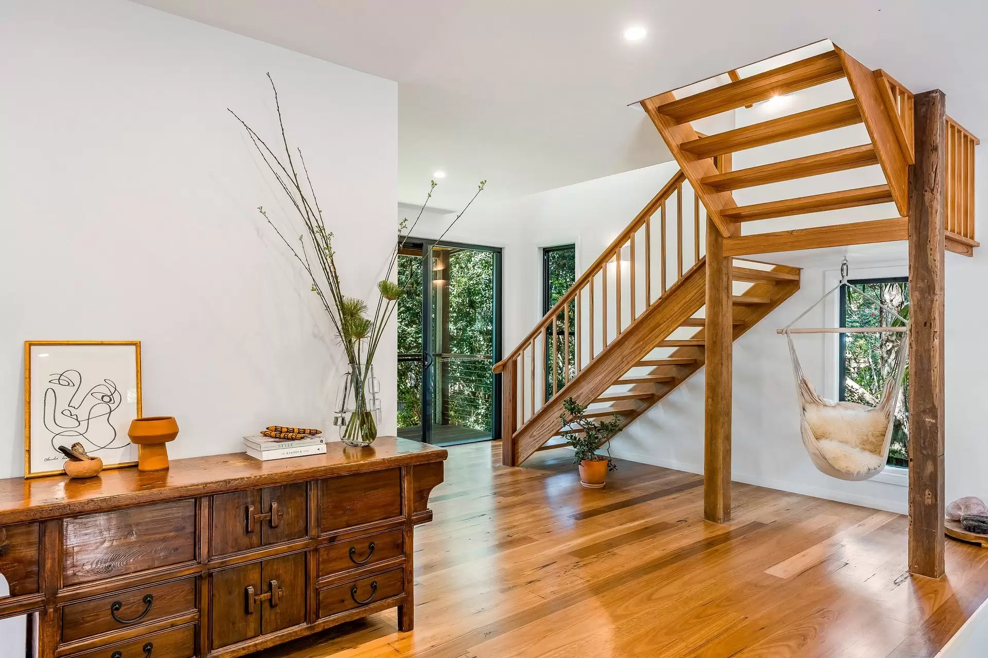 32 Gloria Street, South Golden Beach For Sale by Byron Bay Sotheby's International Realty - image 1