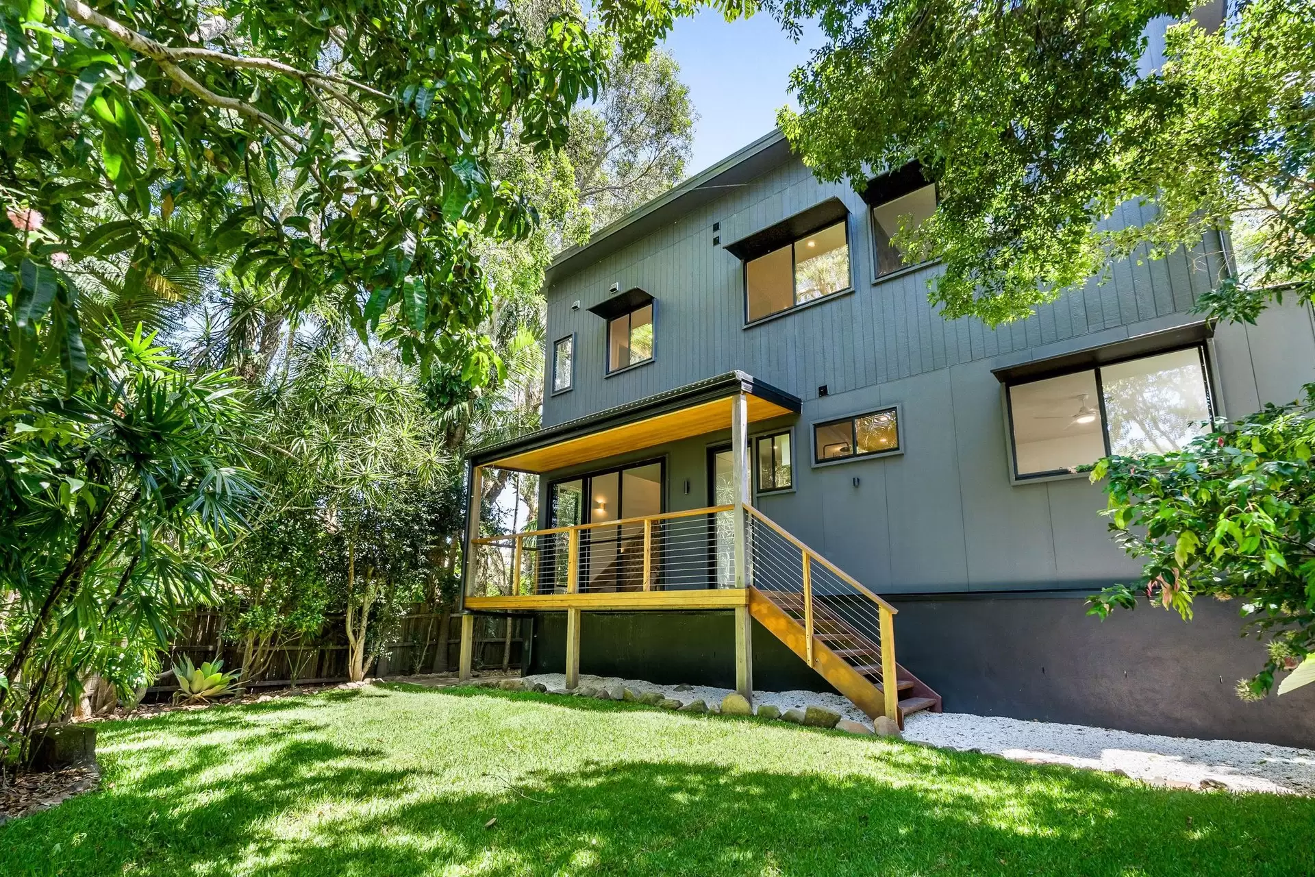 32 Gloria Street, South Golden Beach For Sale by Byron Bay Sotheby's International Realty - image 1