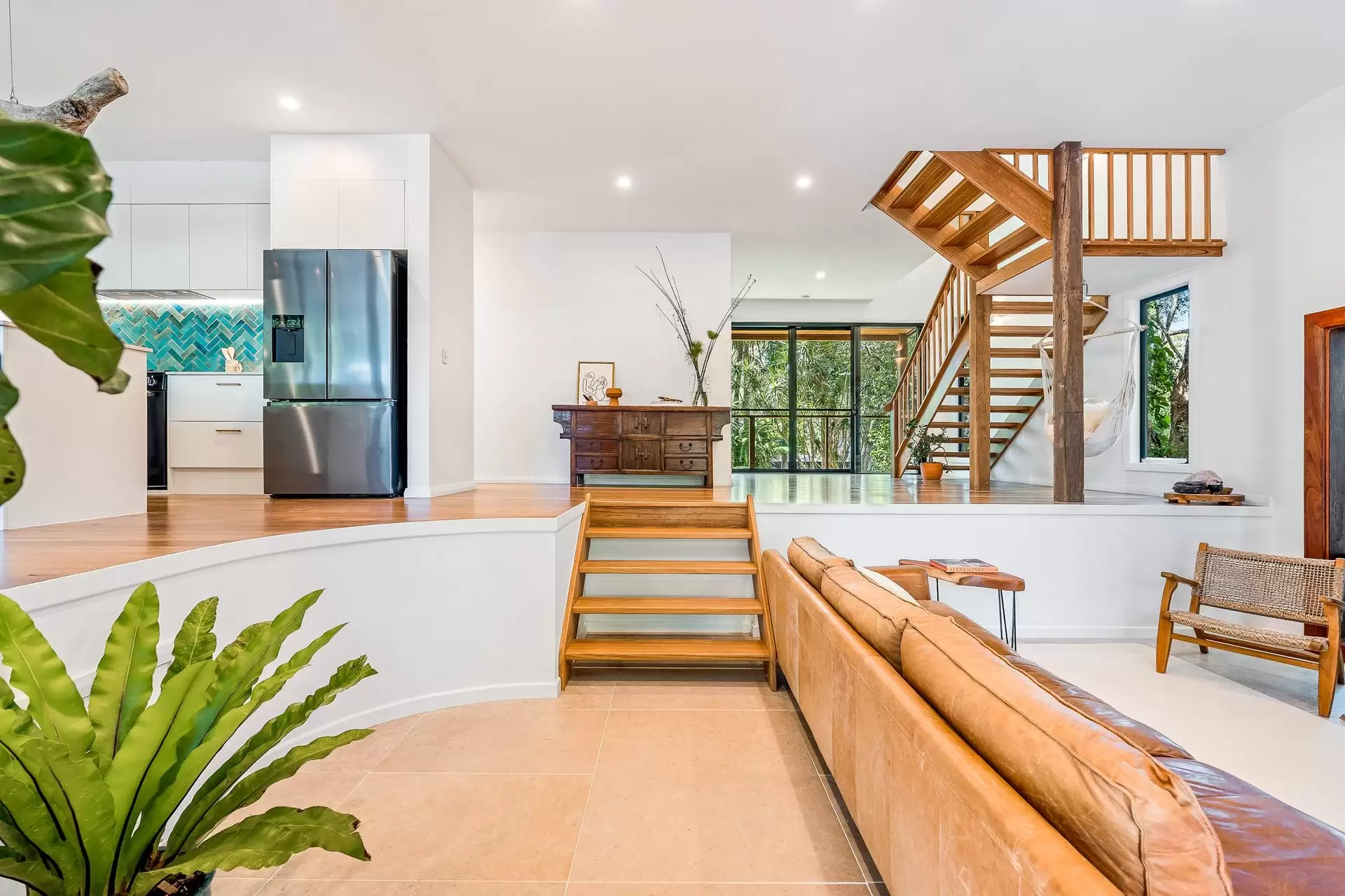 32 Gloria Street, South Golden Beach For Sale by Byron Bay Sotheby's International Realty - image 1