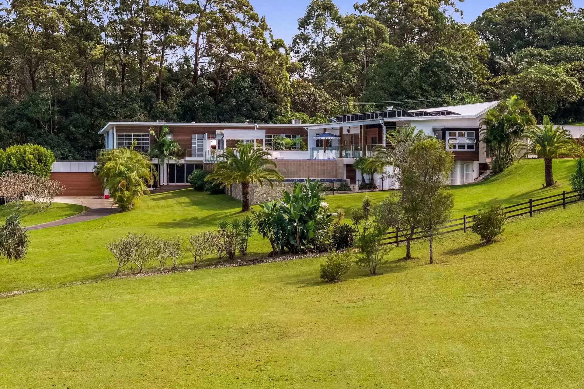 18 Taylors Road, Eureka For Sale by Byron Bay Sotheby's International Realty - image 1