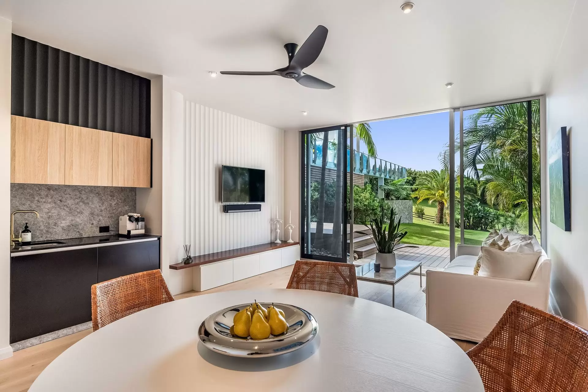 18 Taylors Road, Eureka For Sale by Byron Bay Sotheby's International Realty - image 1